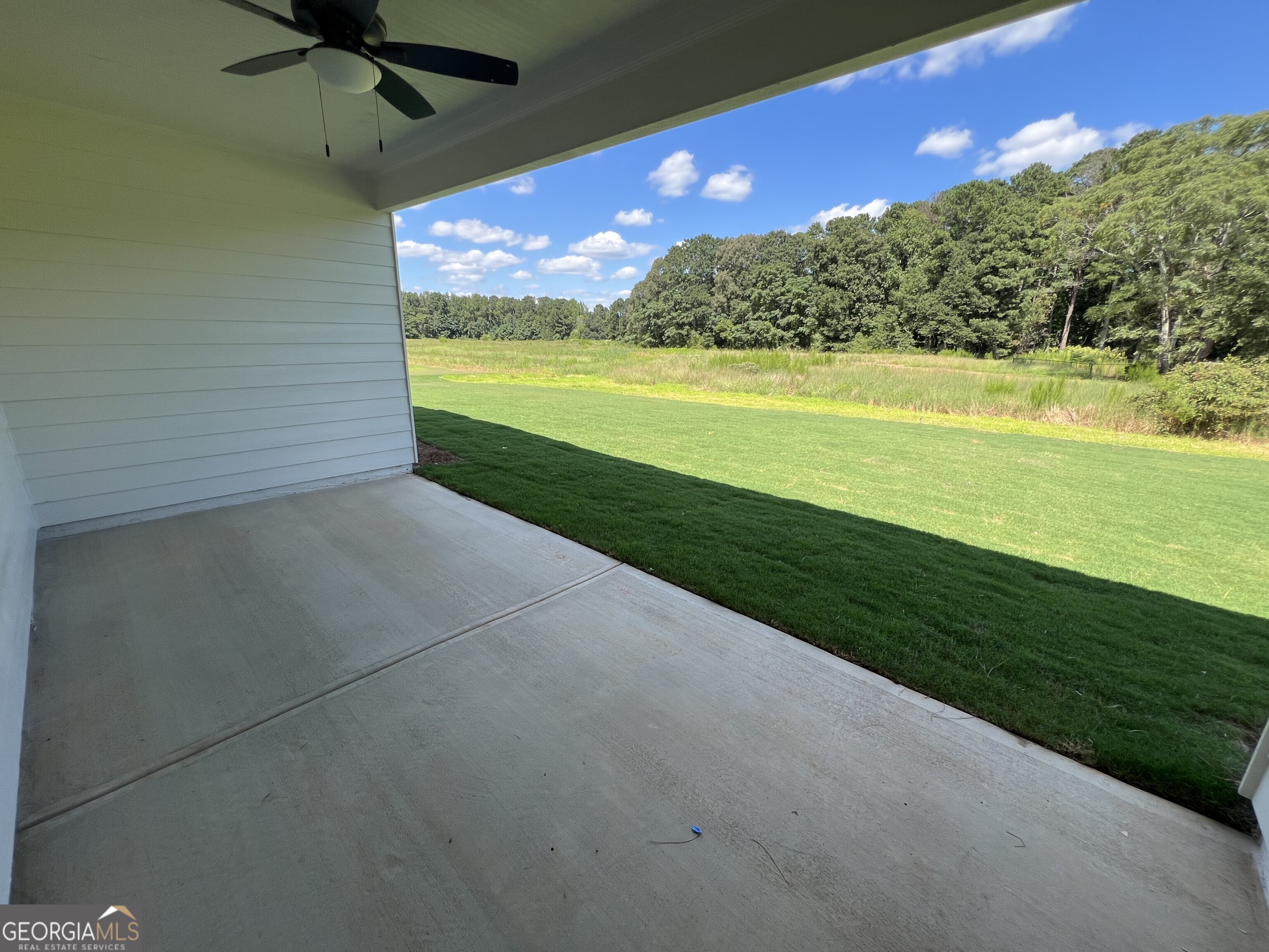 93 Tomahawk Trail