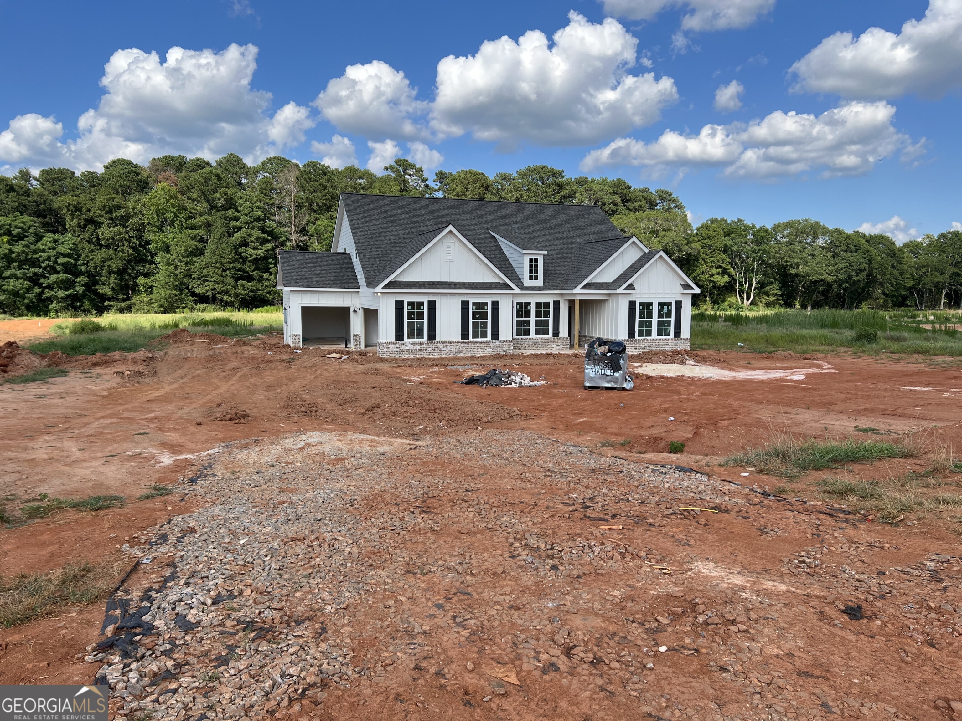 93 Tomahawk Trail