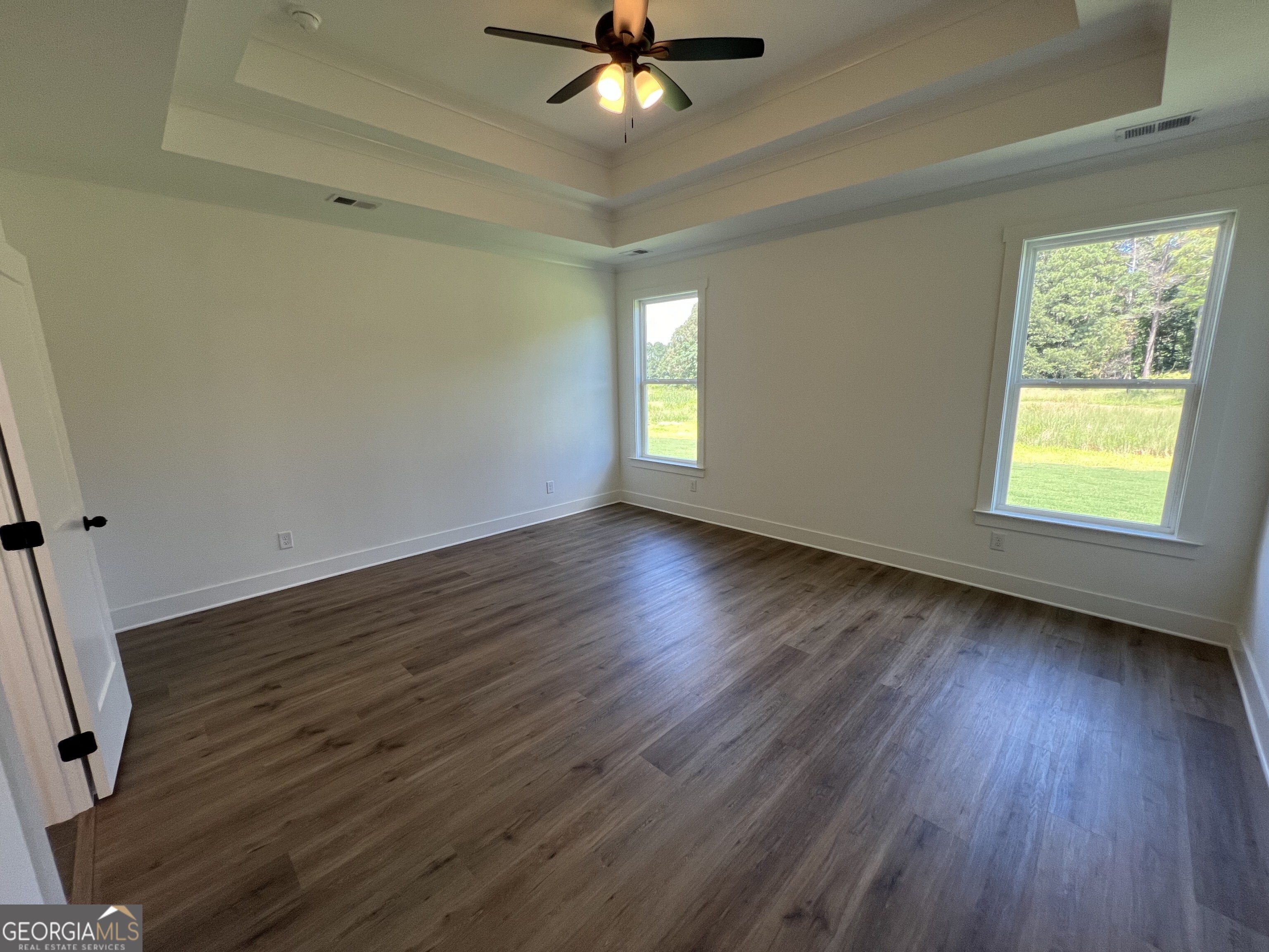 93 Tomahawk Trail
