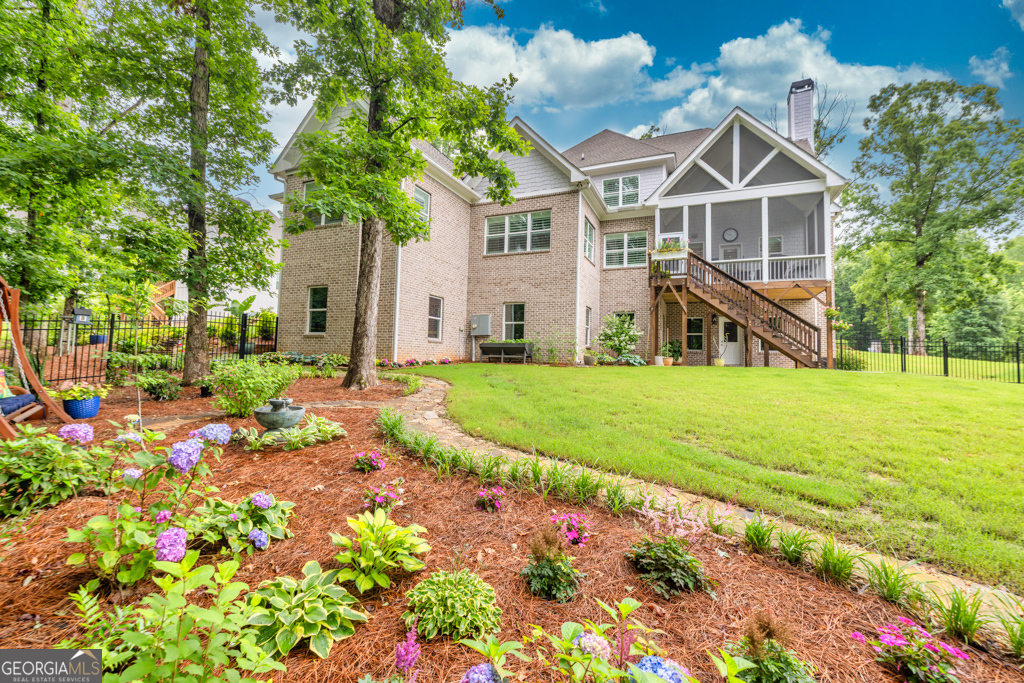 541 Saint Ives Walk