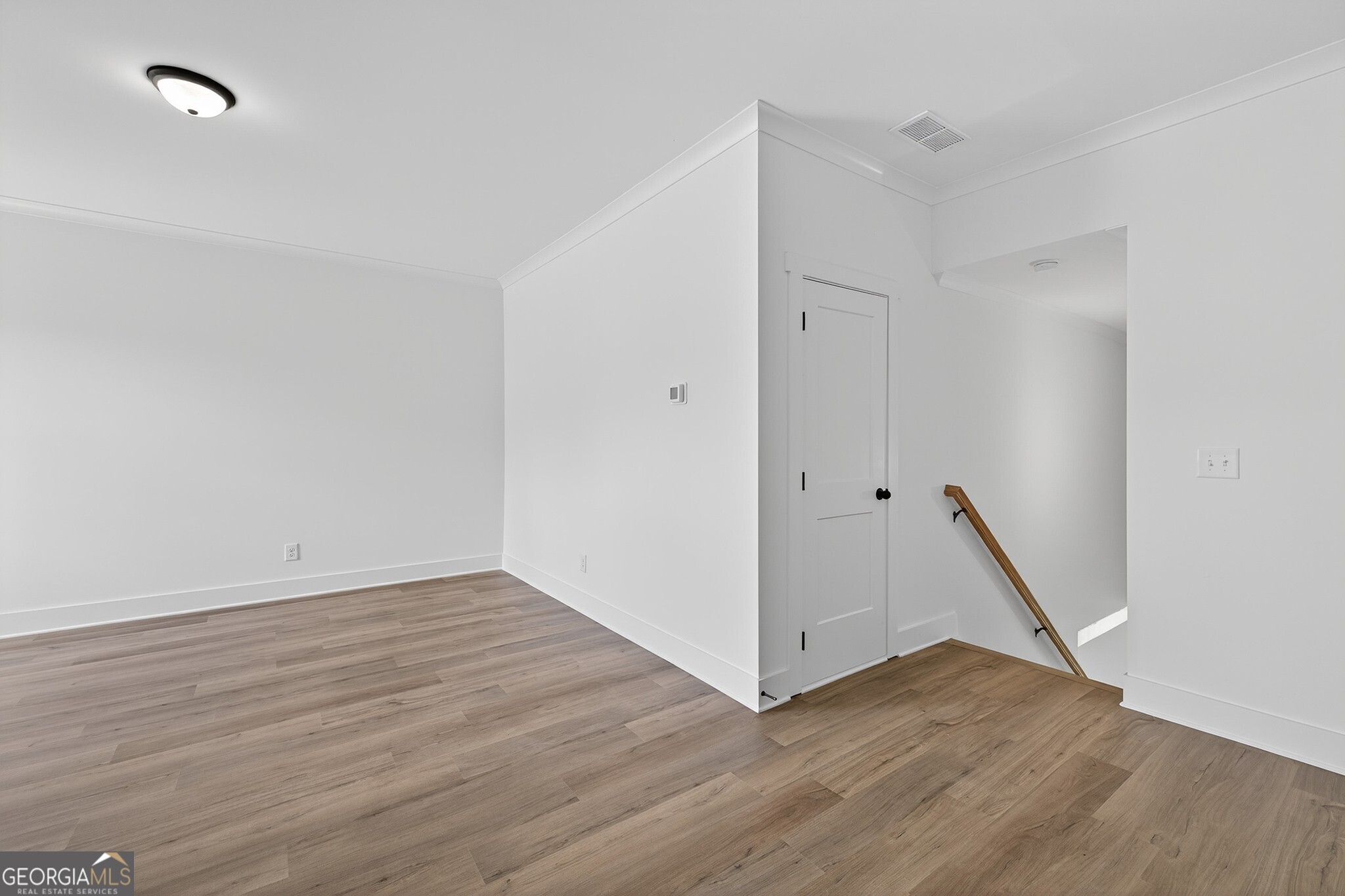 1275 PJ East Road