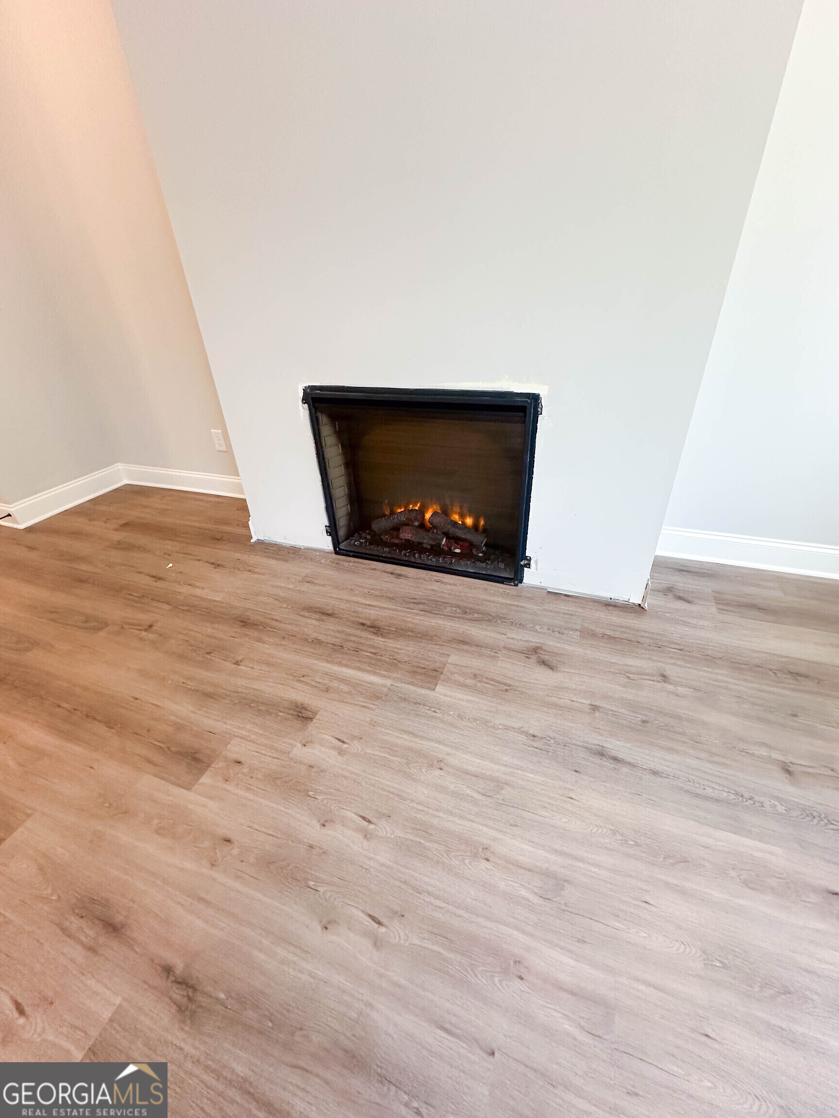 2407 Malster Lane