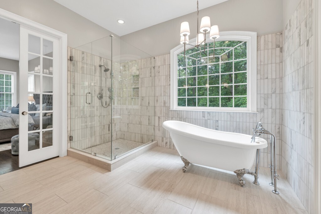 5588 Rhododendron Trail