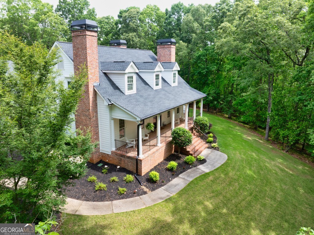 5588 Rhododendron Trail