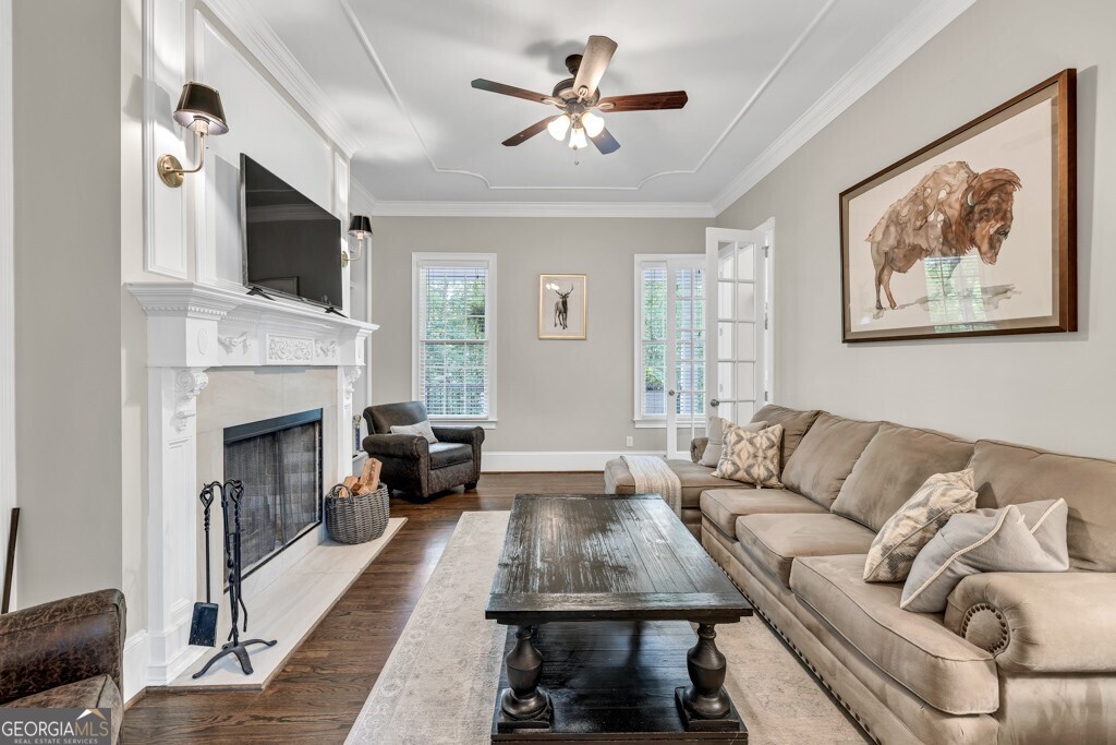 5588 Rhododendron Trail