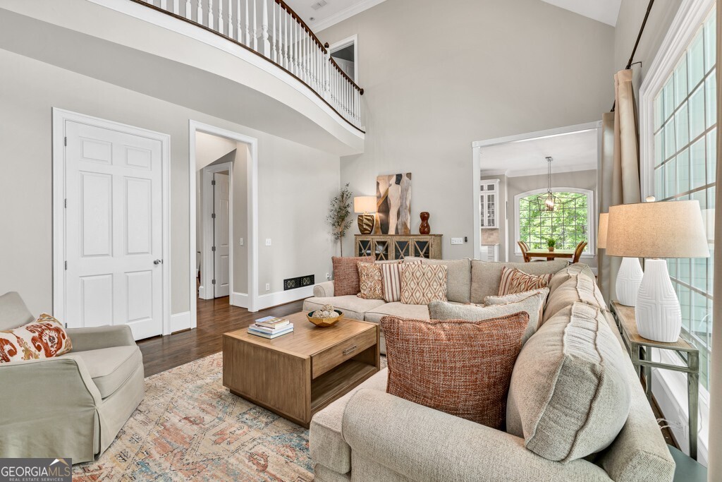 5588 Rhododendron Trail