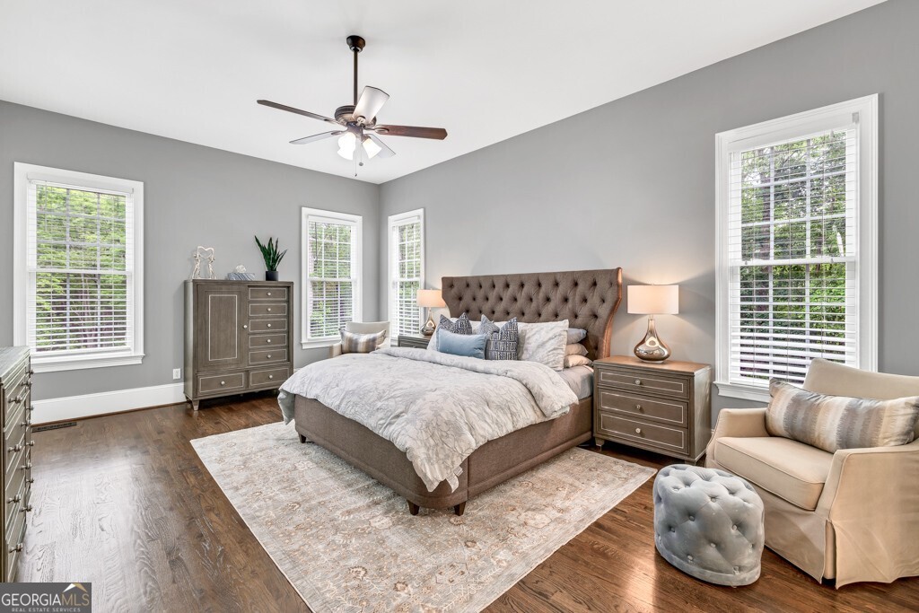 5588 Rhododendron Trail