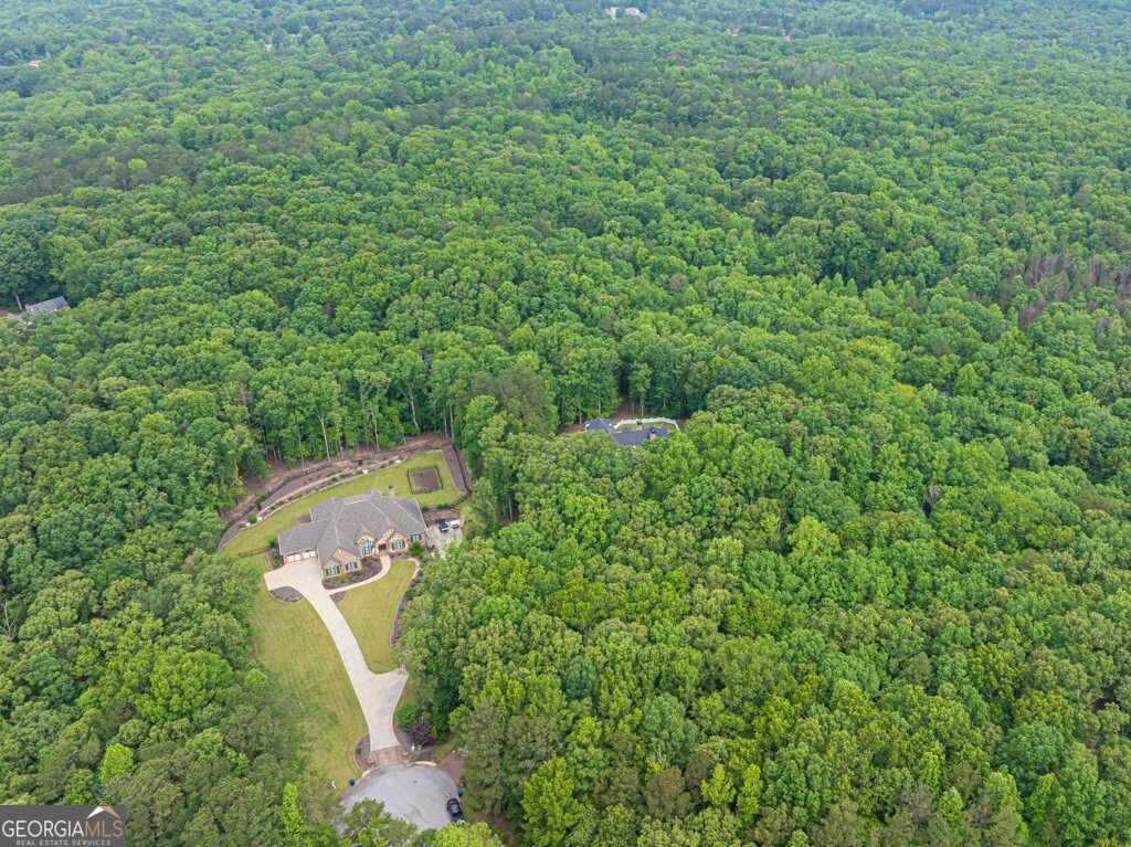 5588 Rhododendron Trail