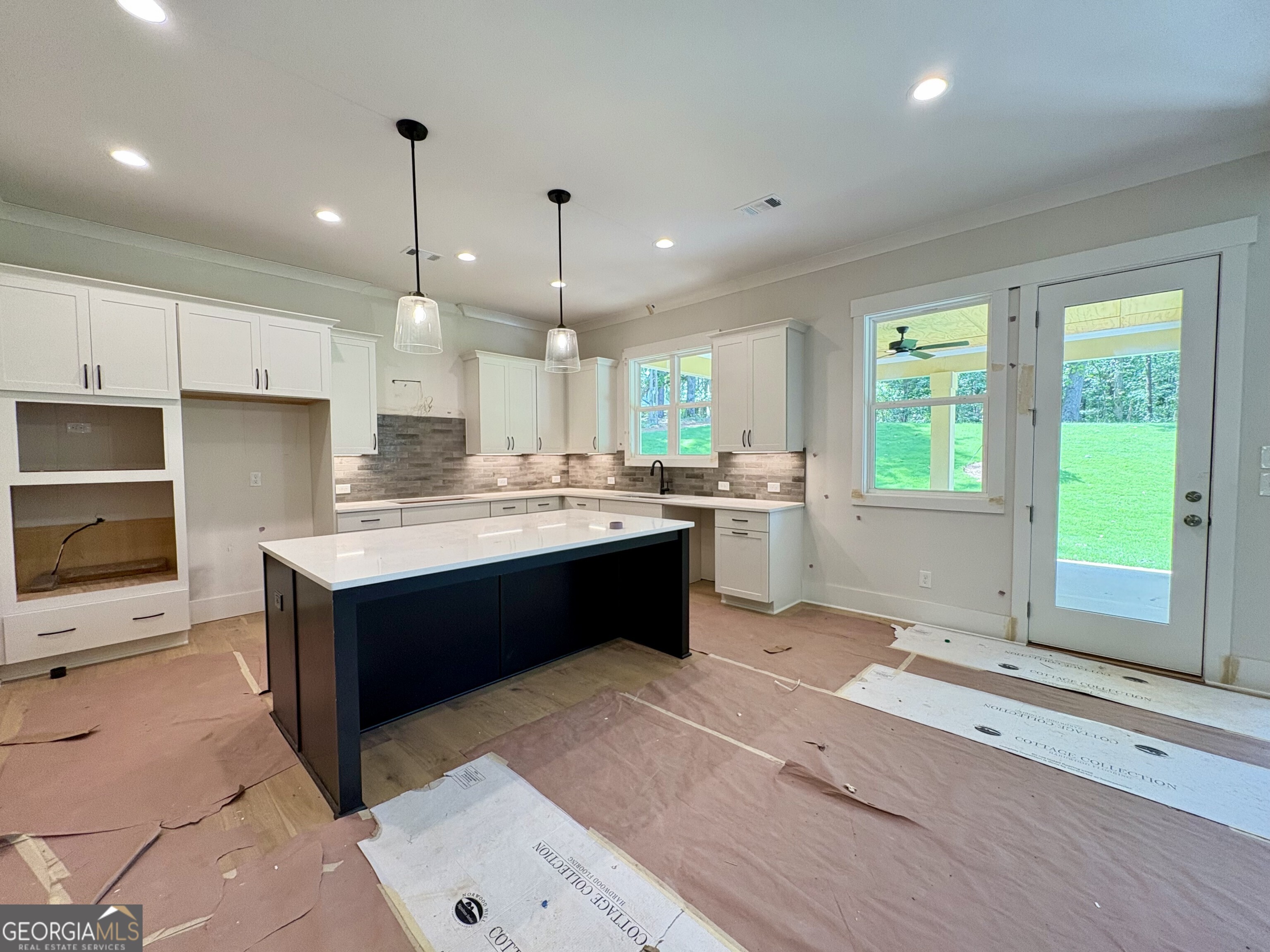 4615 Greyson Manor Drive