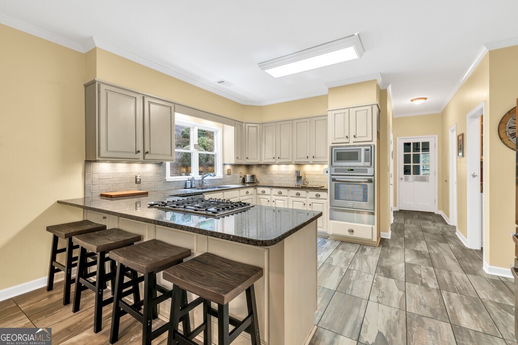 3365 Sweetwater Drive