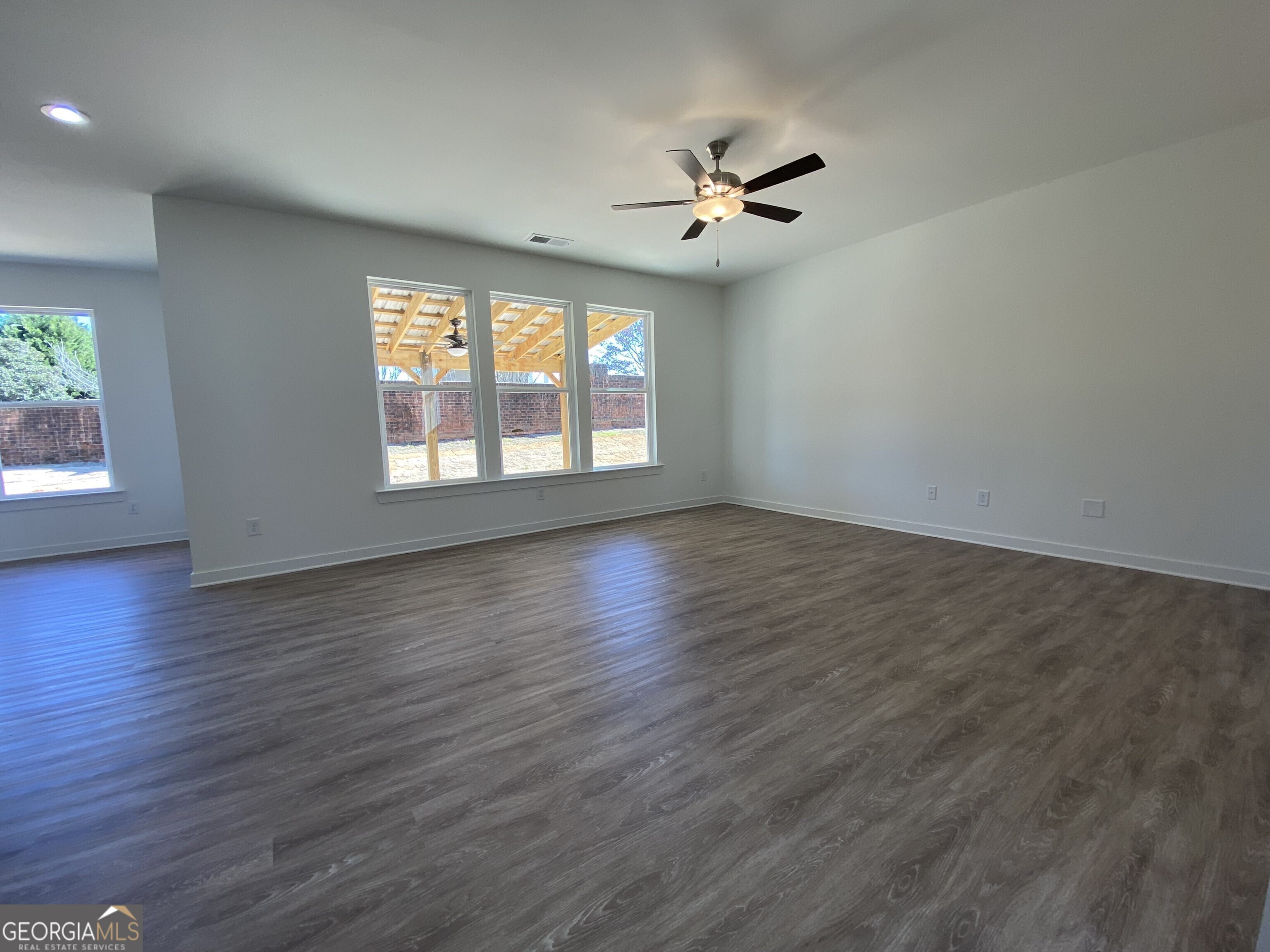 1100 Titus Lane