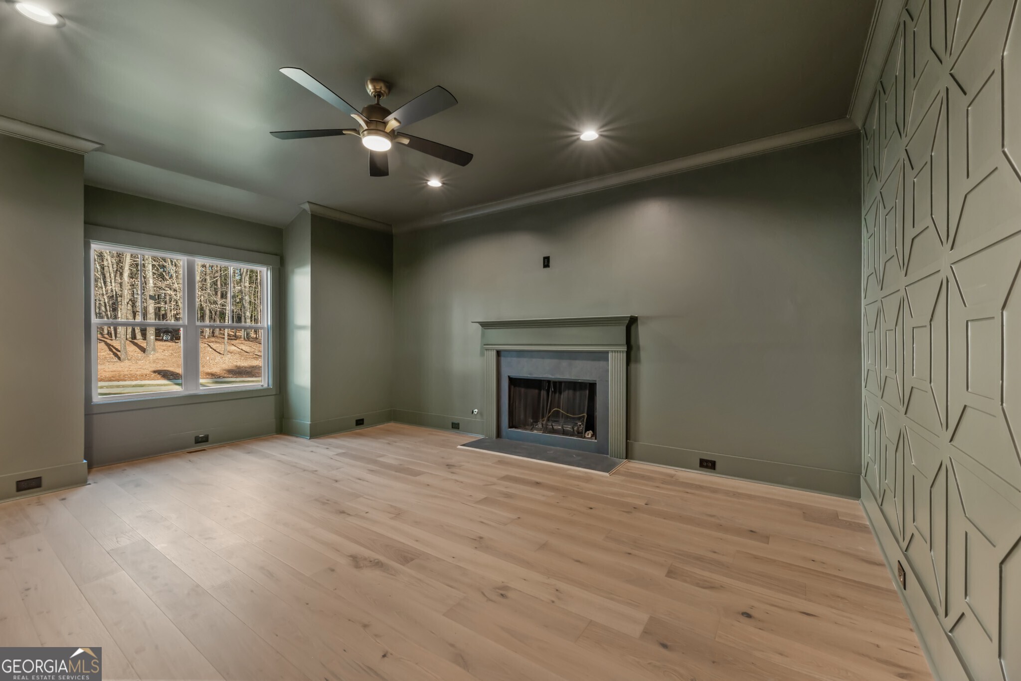 2410 Glade Overlook