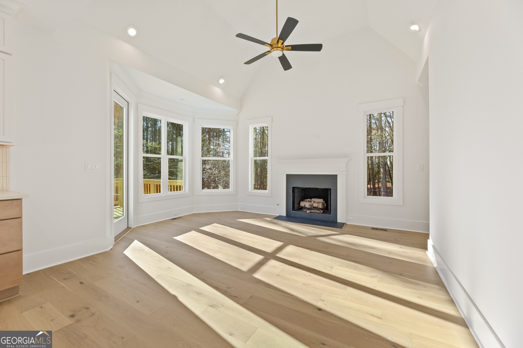 2410 Glade Overlook