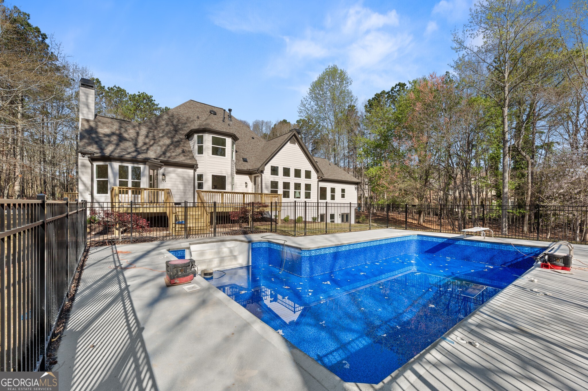 2410 Glade Overlook