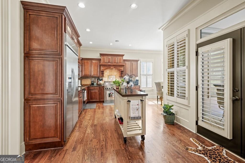 4595 Carriage Walk Lane