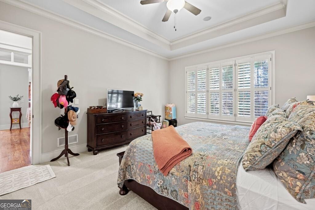 4595 Carriage Walk Lane