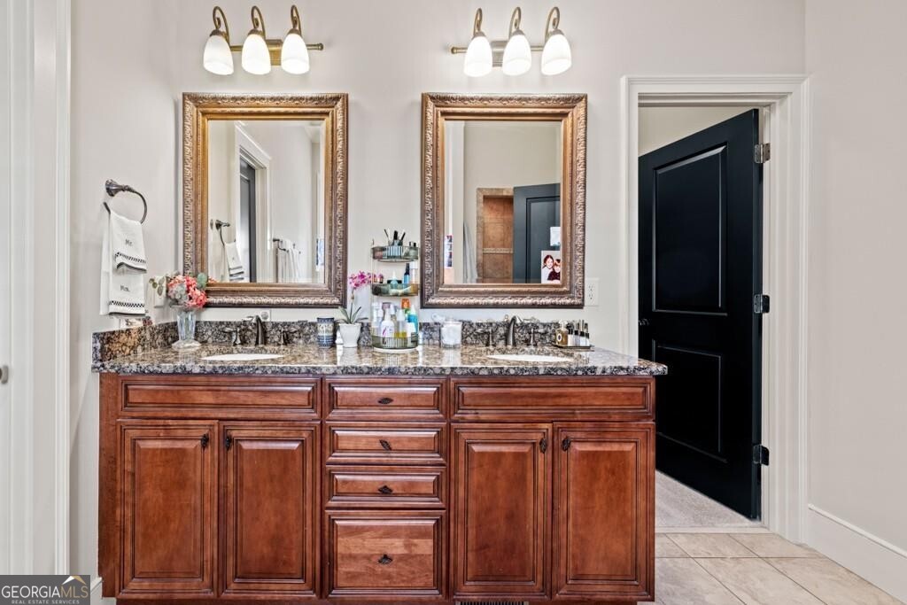 4595 Carriage Walk Lane