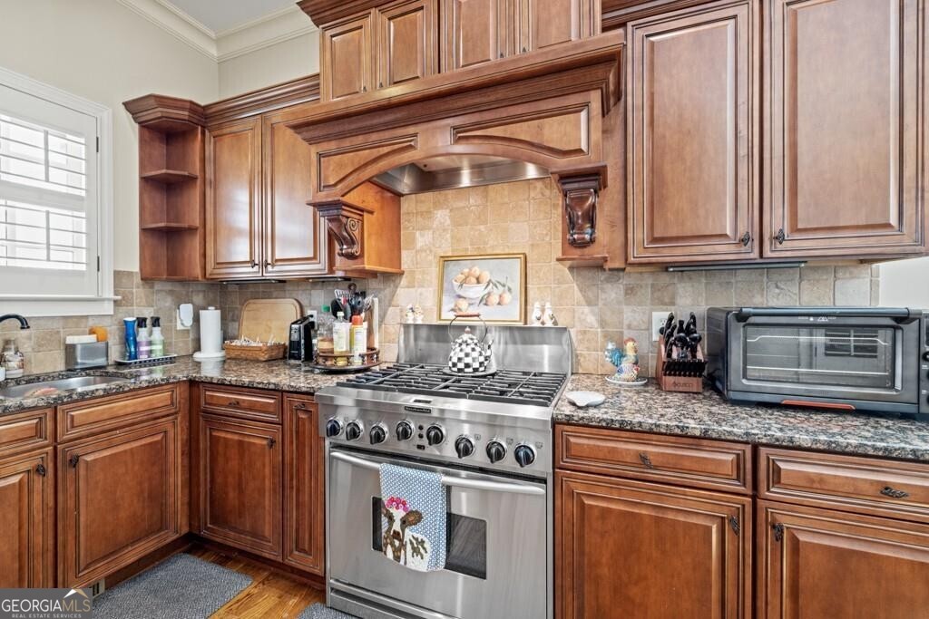 4595 Carriage Walk Lane
