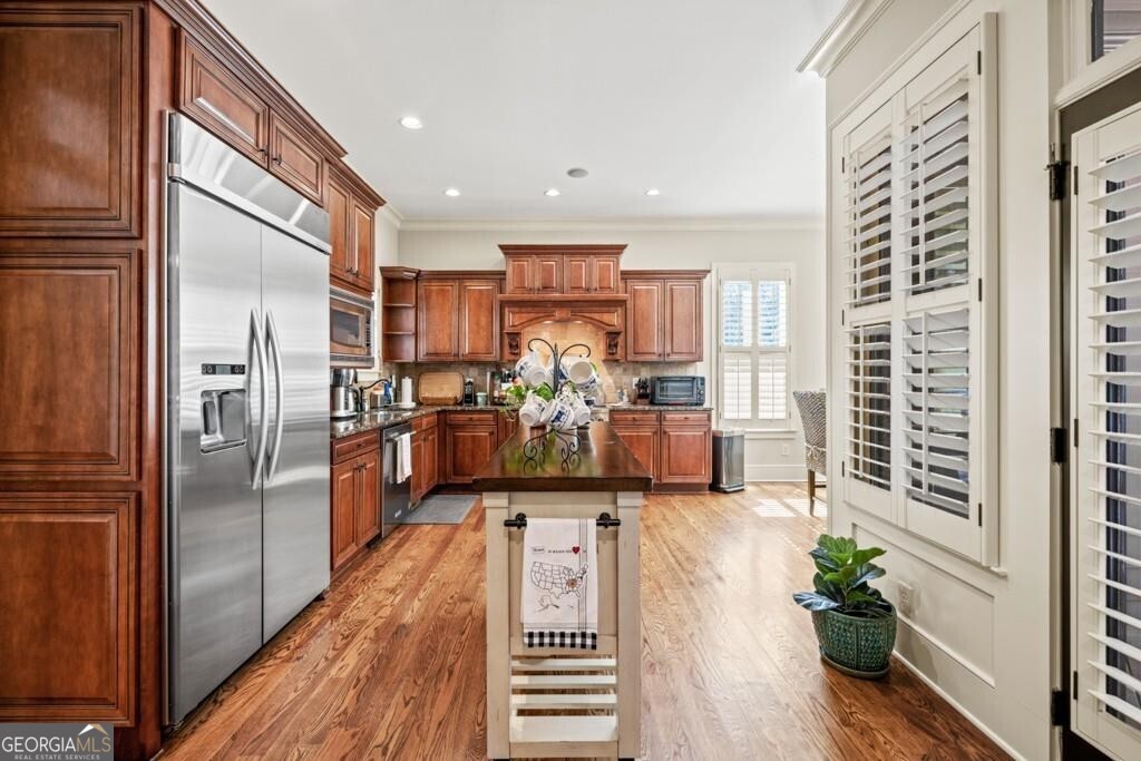 4595 Carriage Walk Lane