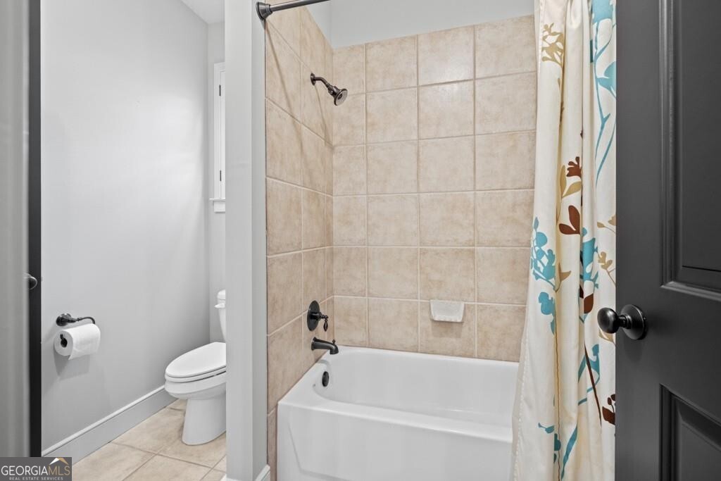 4595 Carriage Walk Lane