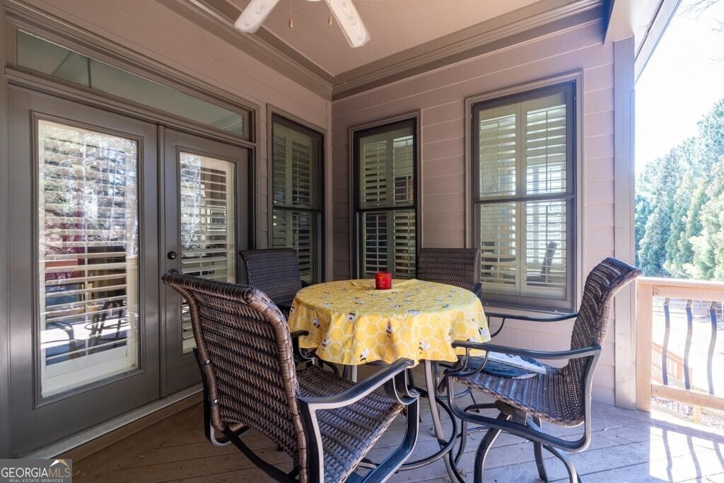 4595 Carriage Walk Lane