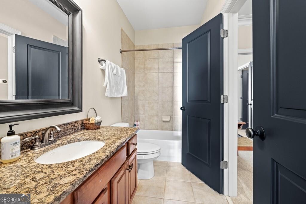 4595 Carriage Walk Lane