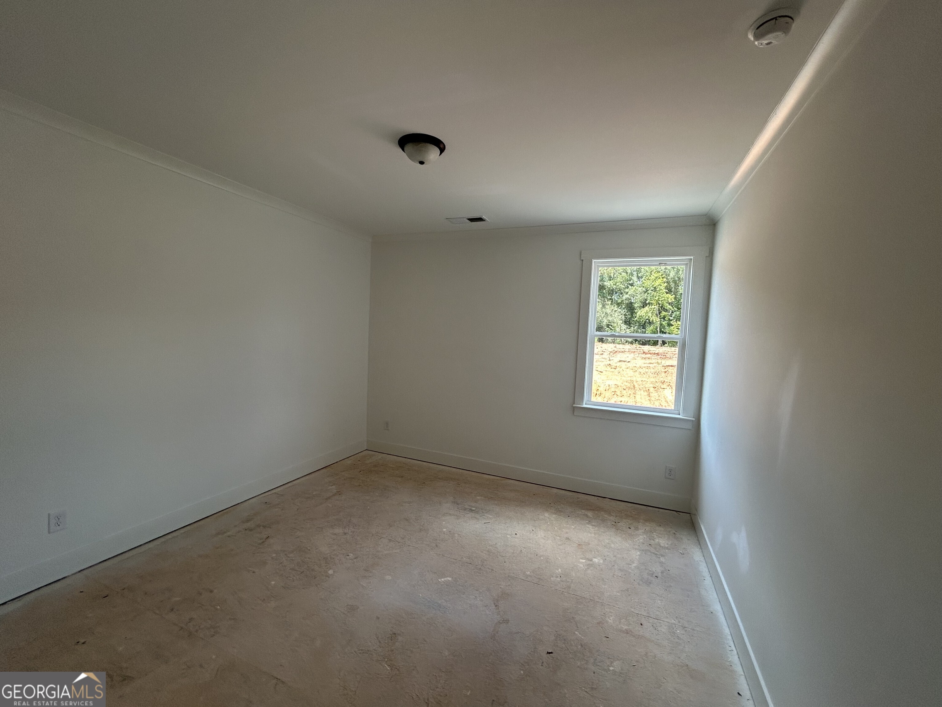 1285 PJ East Road