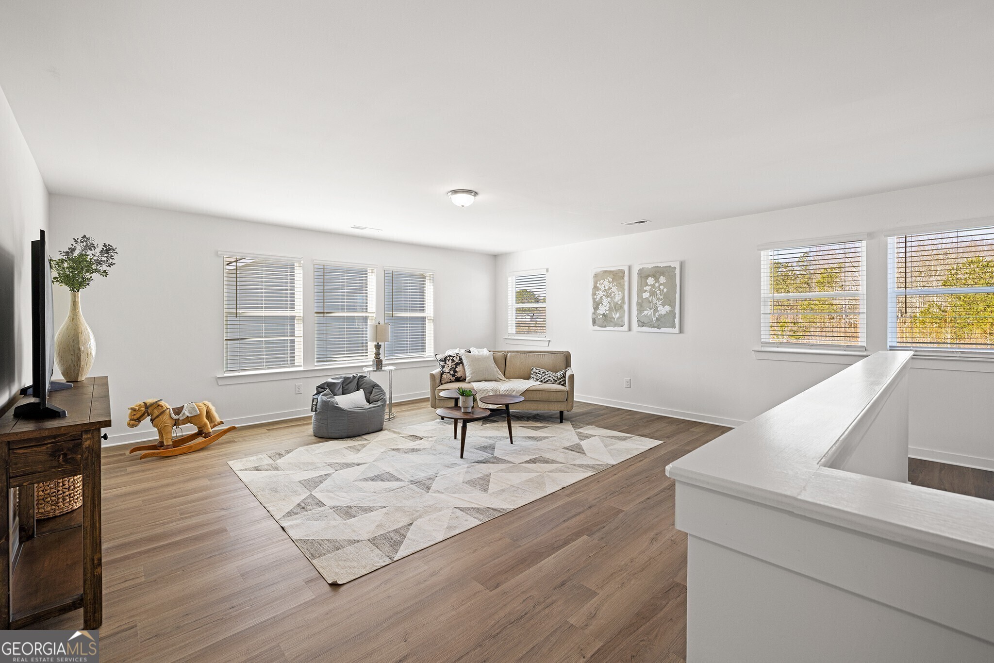 1313 PJ East Road