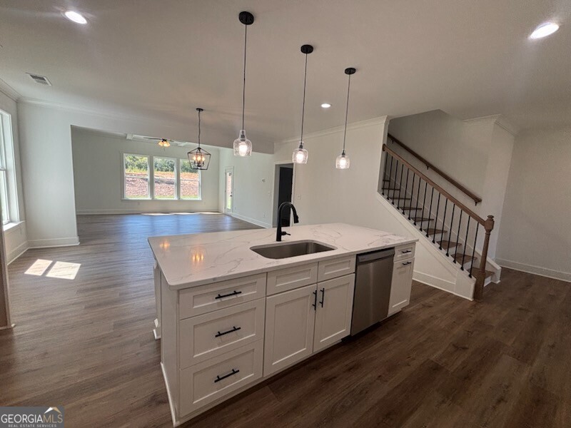 1313 PJ East Road