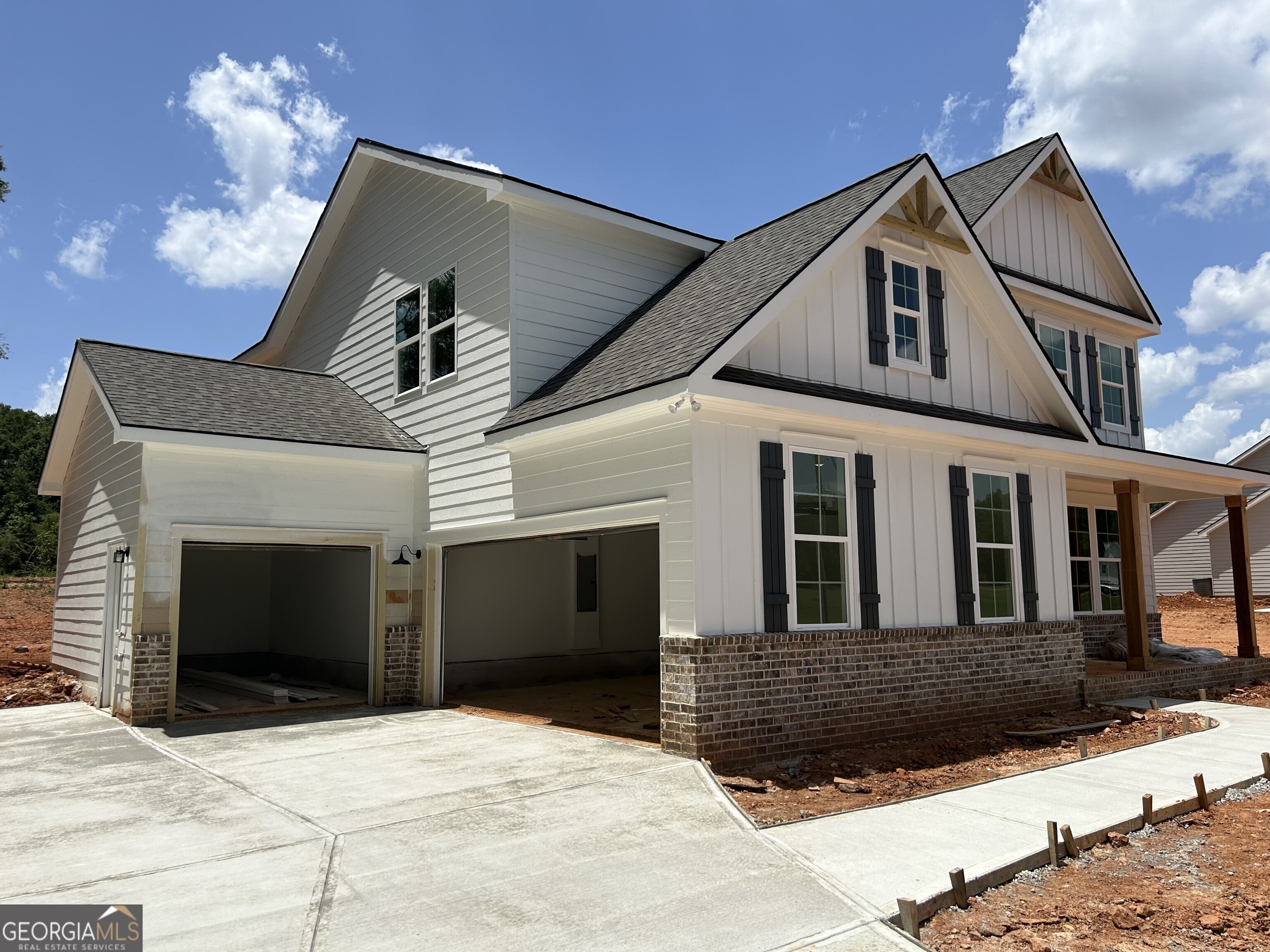 1313 PJ East Road