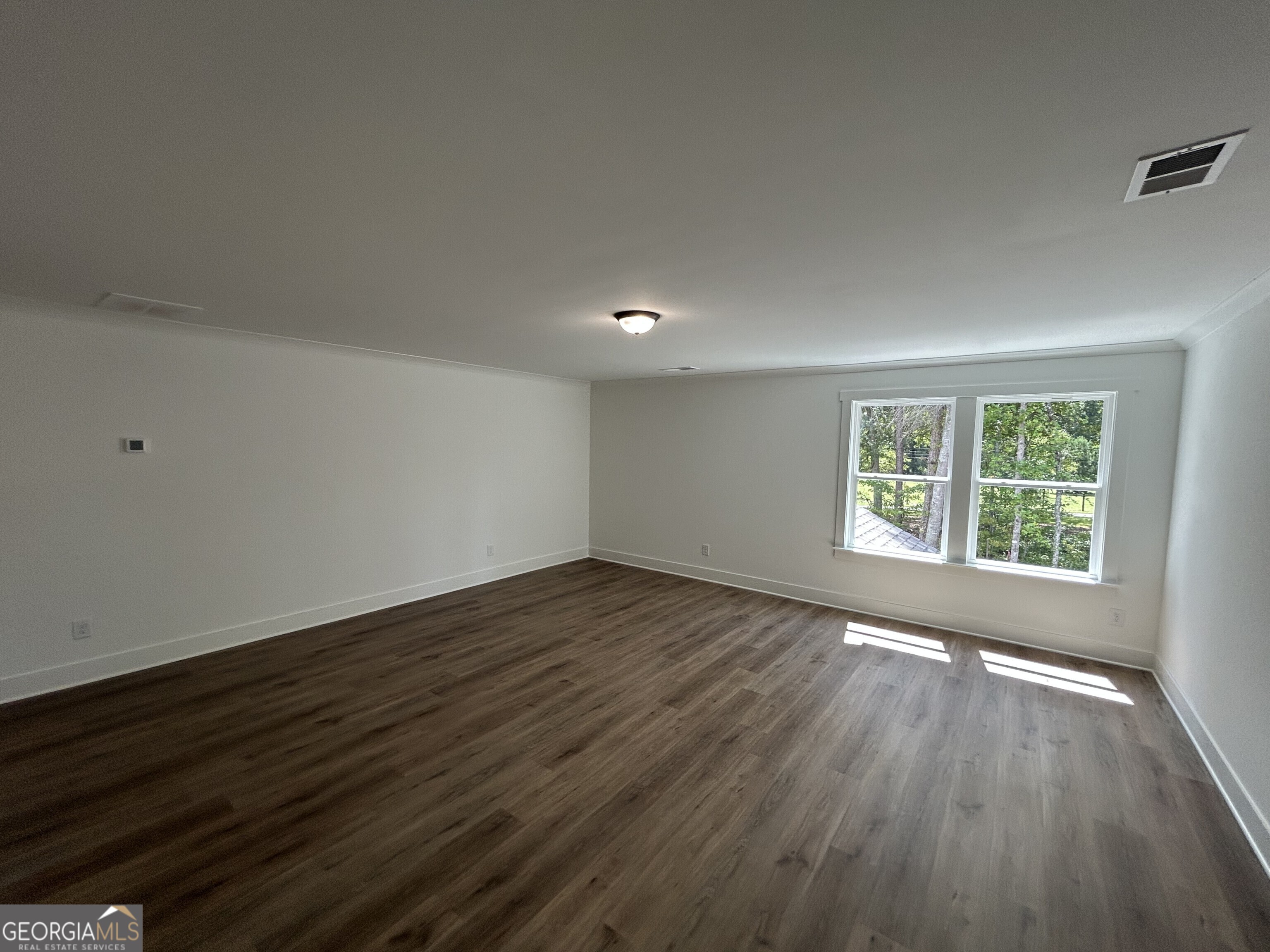 1313 PJ East Road