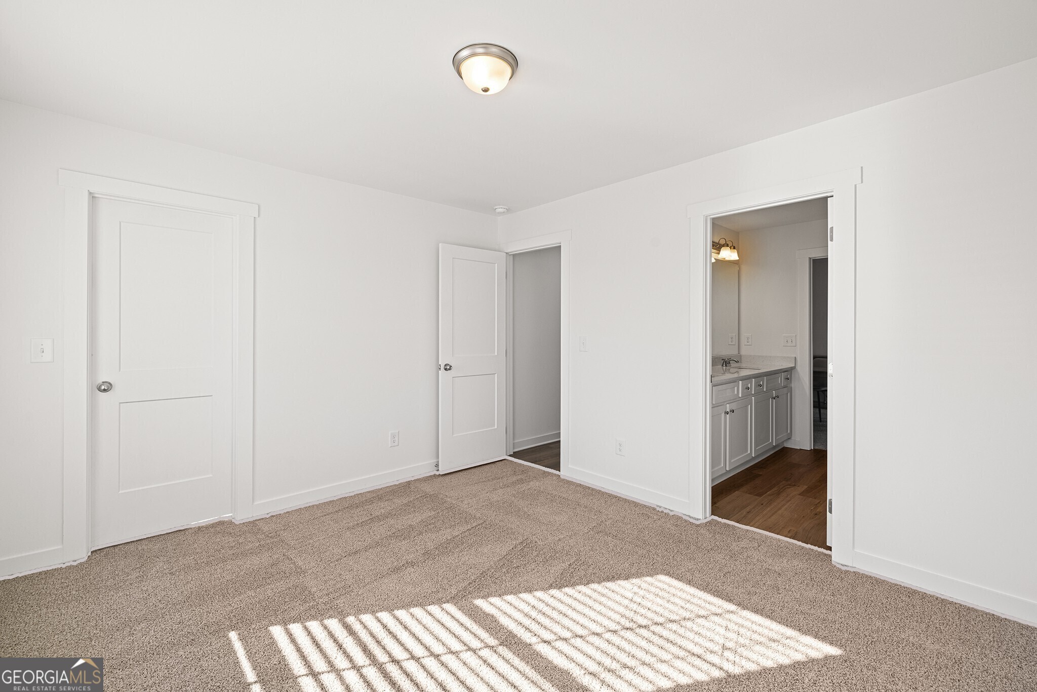 1313 PJ East Road