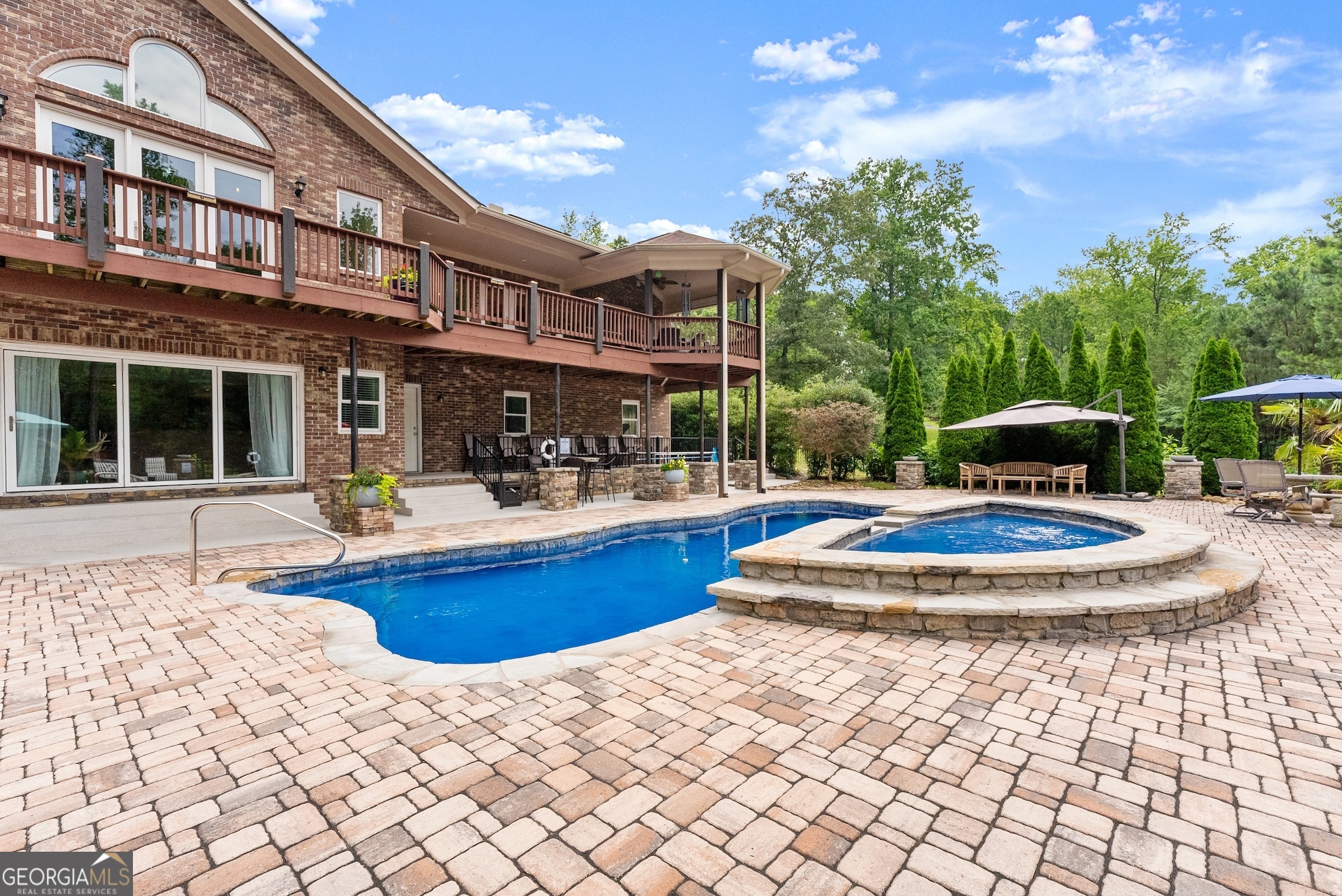 1572 Azalea Drive