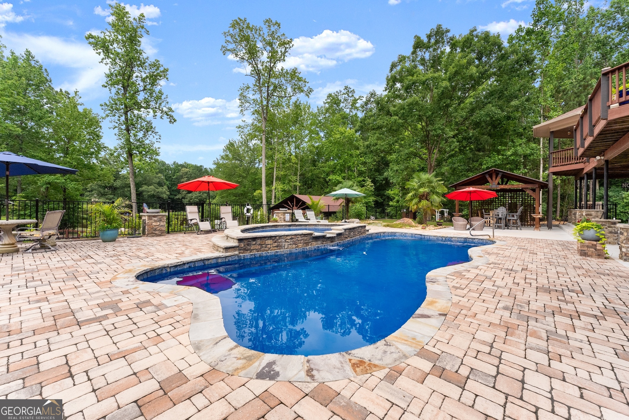 1572 Azalea Drive