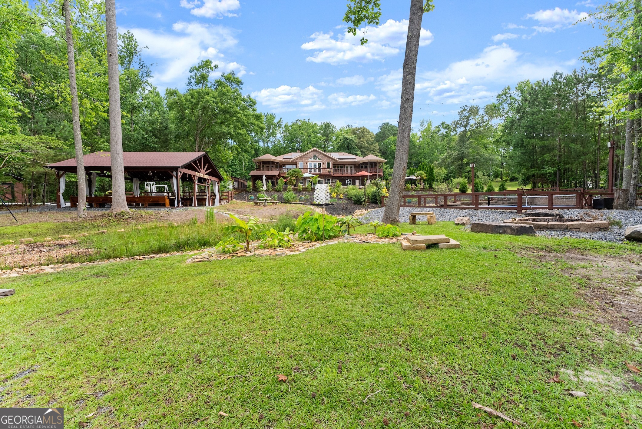 1572 Azalea Drive
