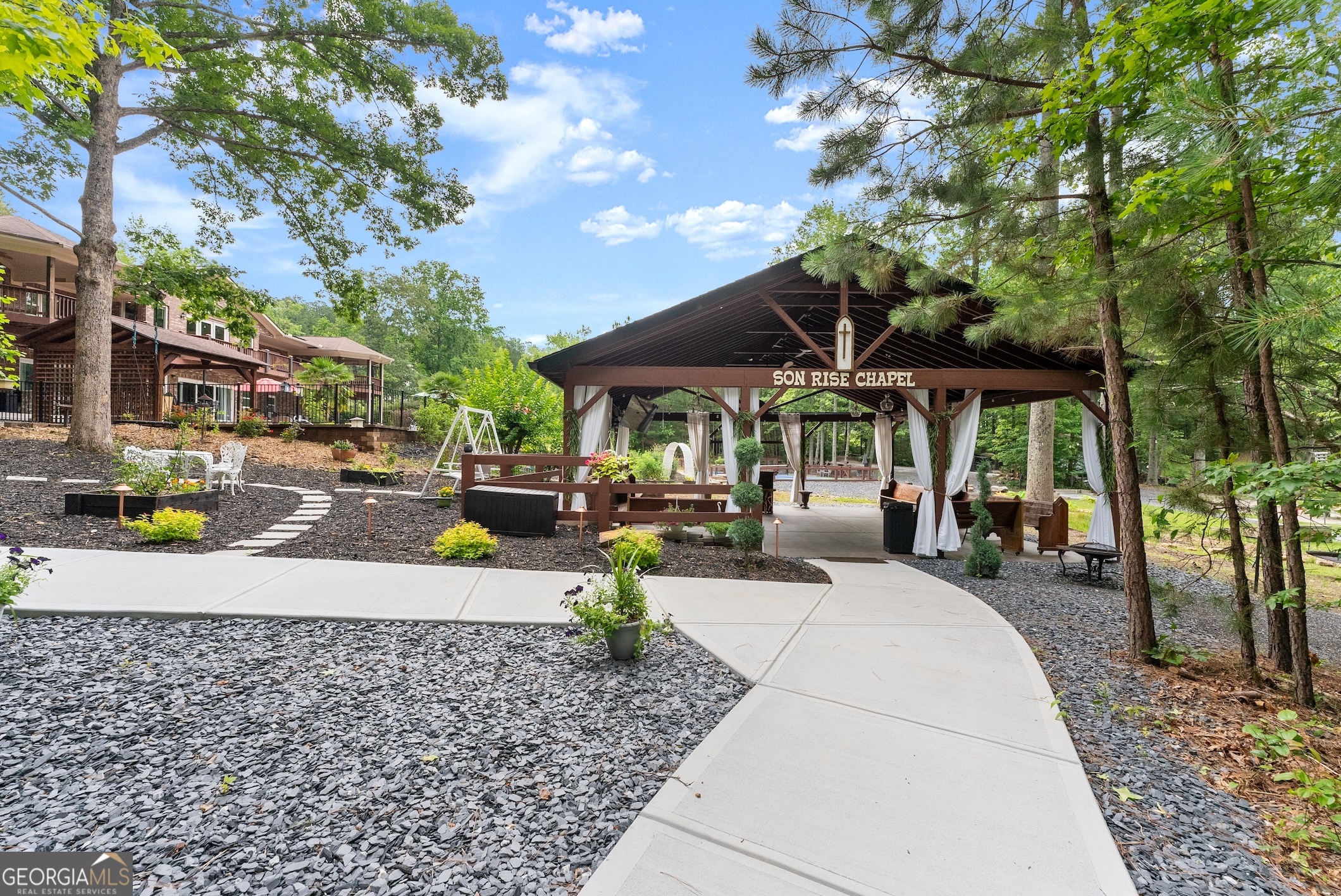 1572 Azalea Drive