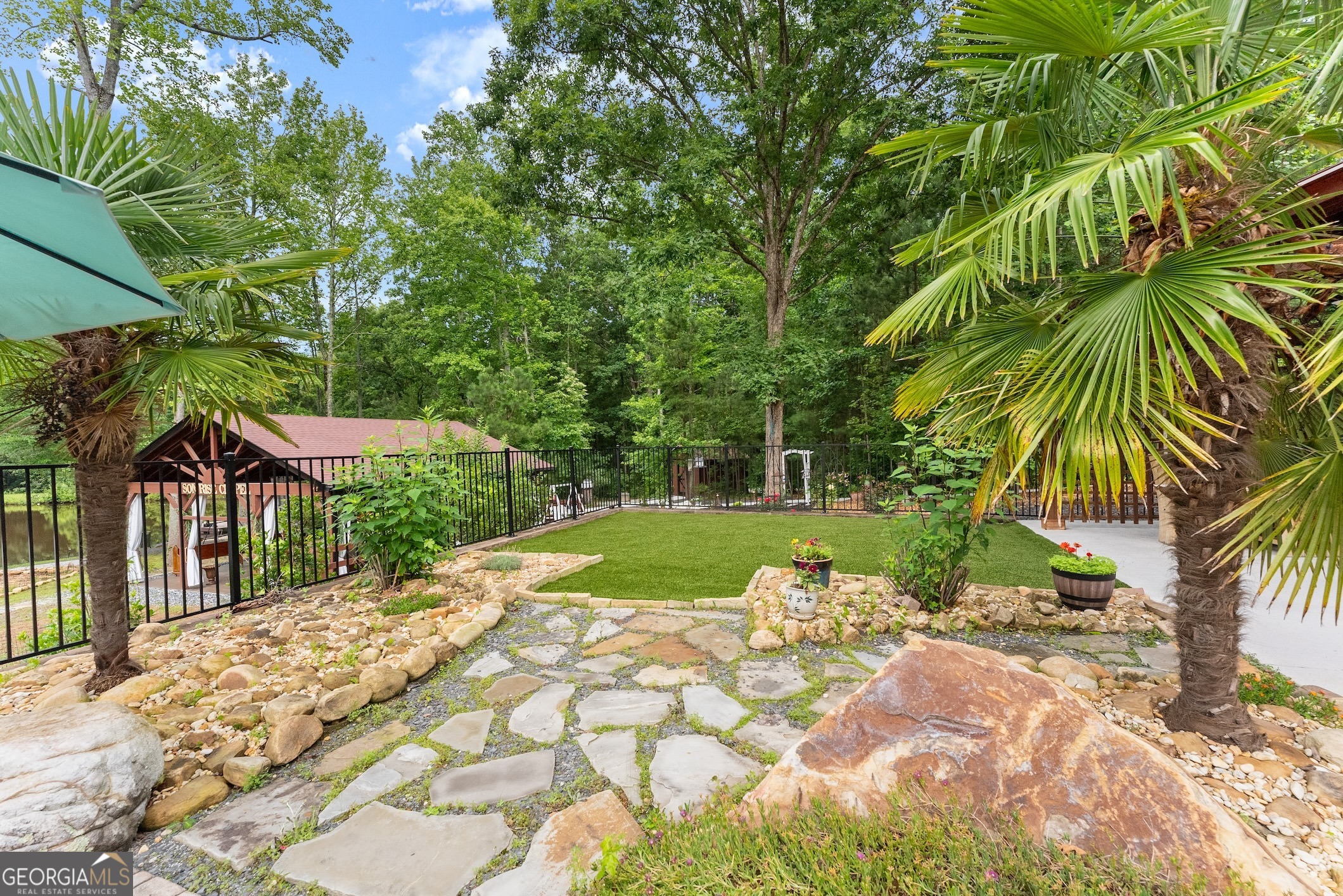 1572 Azalea Drive