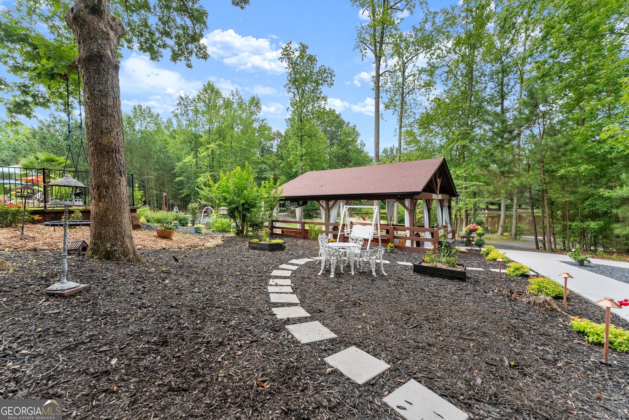 1572 Azalea Drive