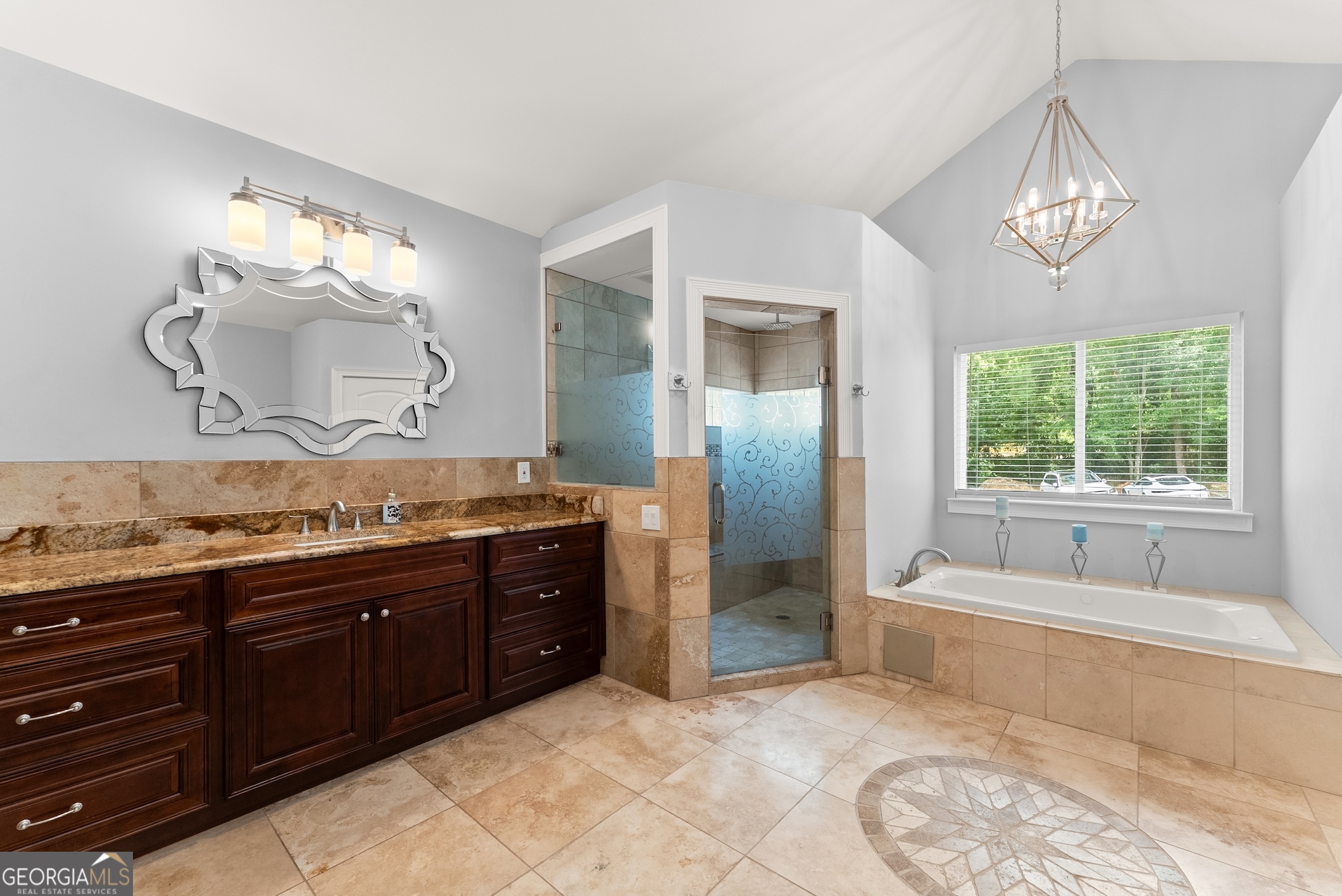 1572 Azalea Drive