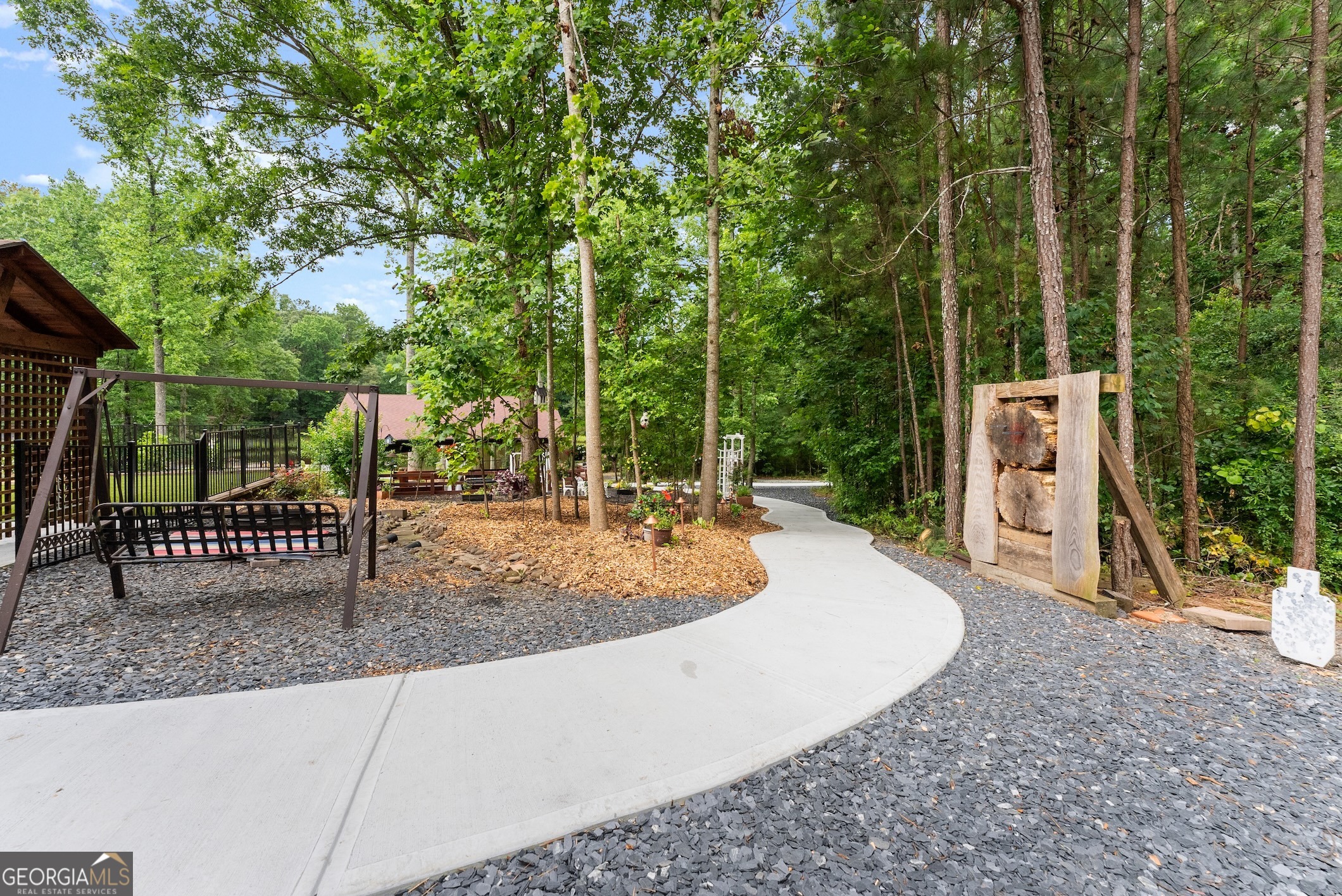 1572 Azalea Drive