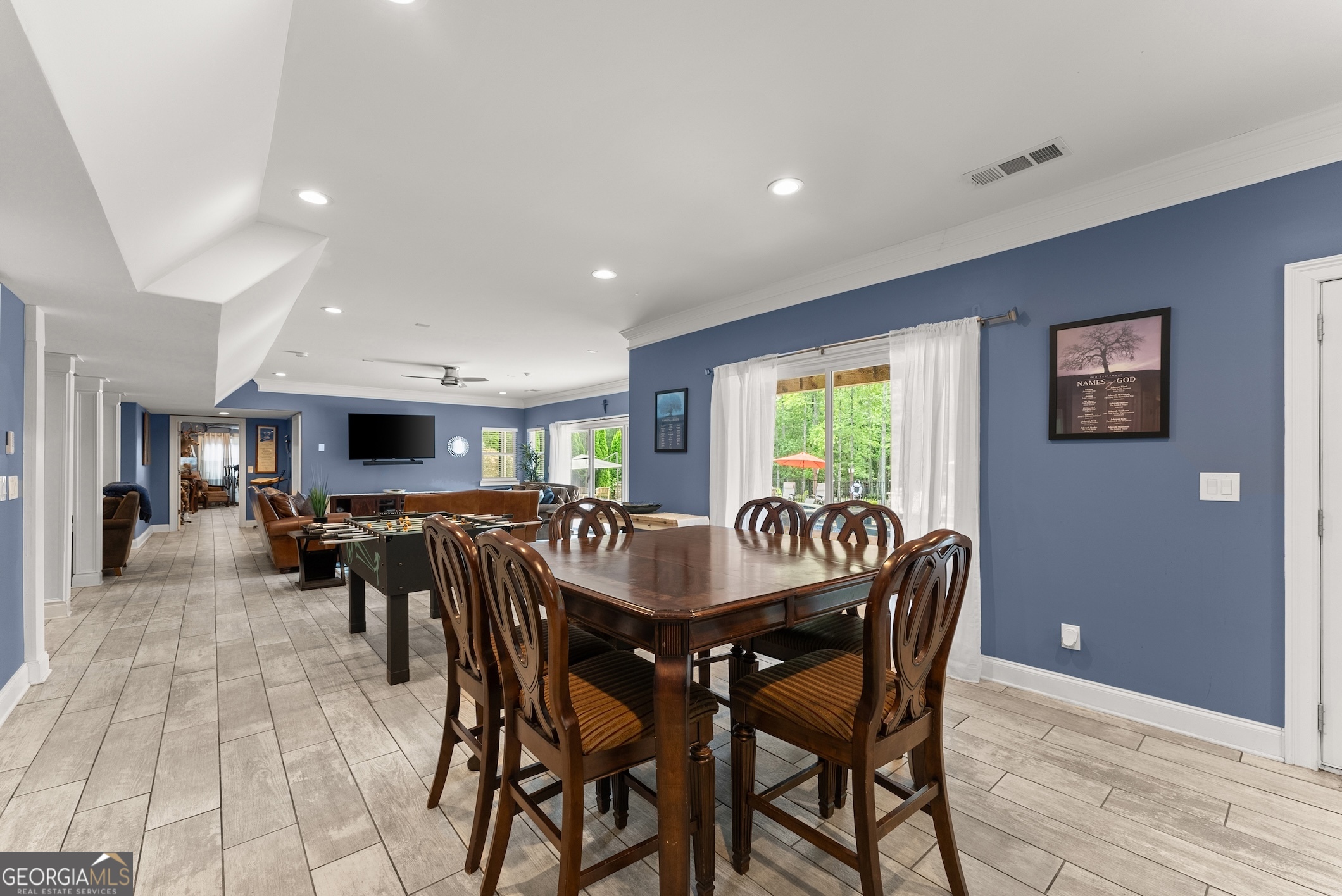 1572 Azalea Drive
