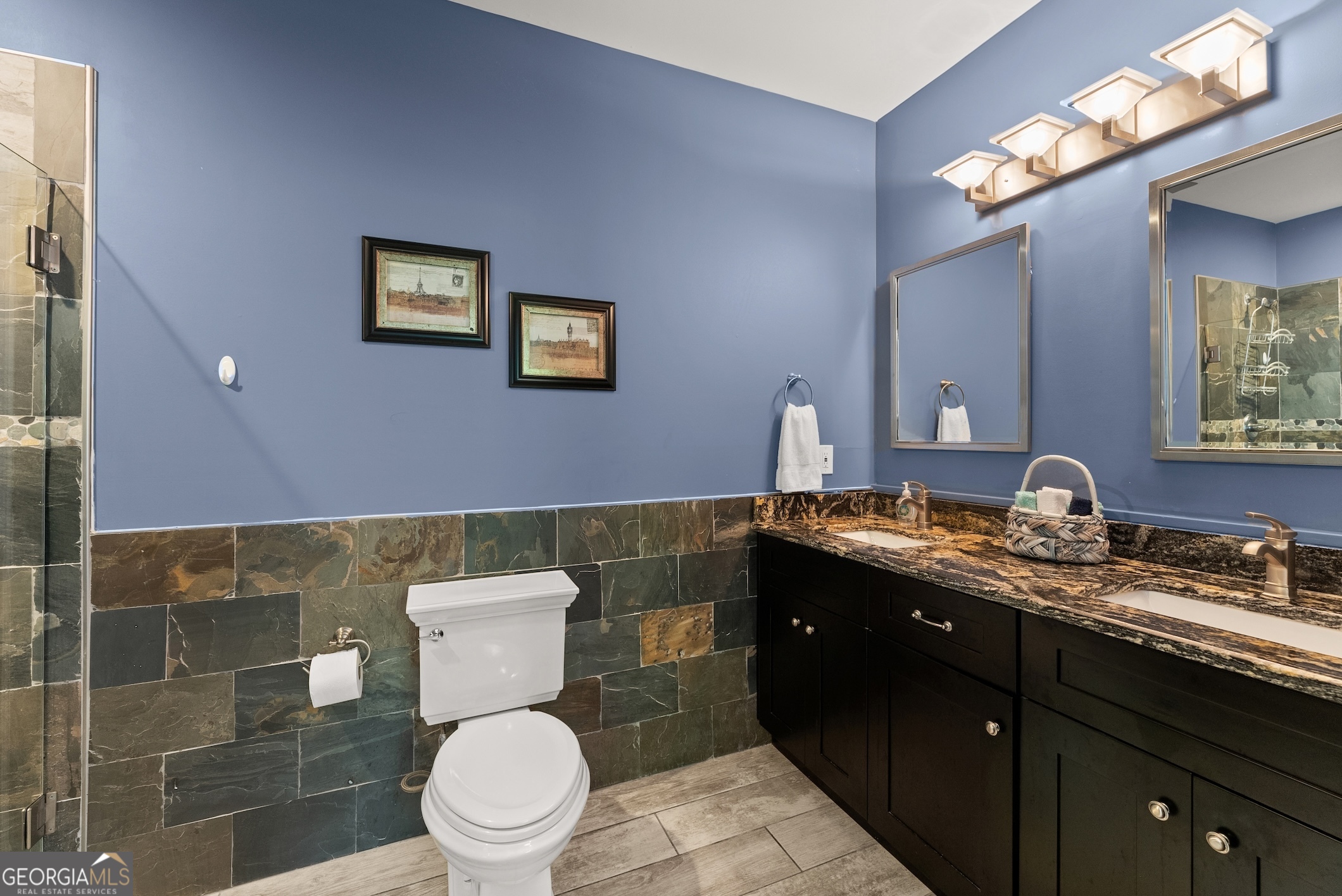 1572 Azalea Drive