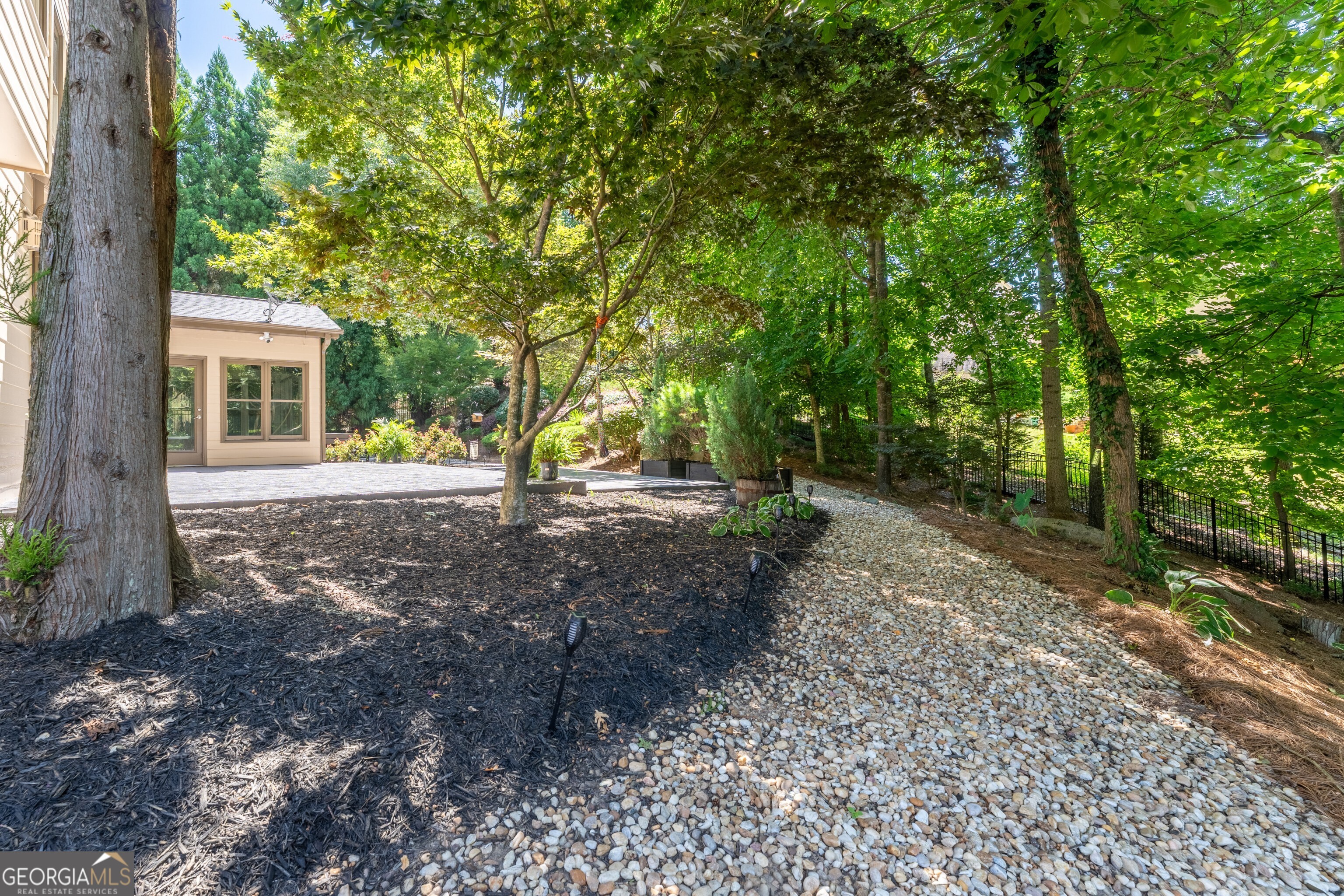 5885 Trailwood Court