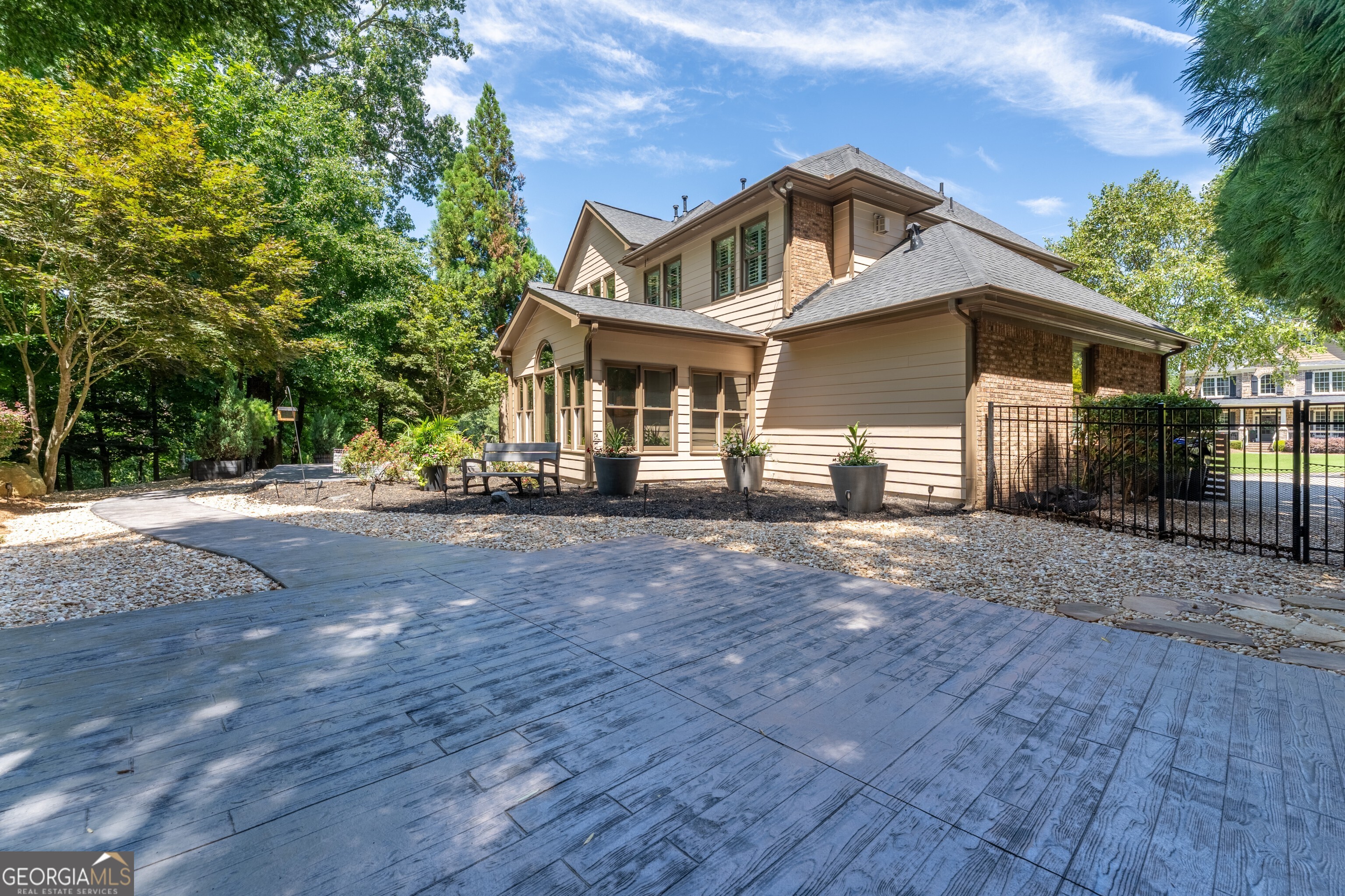5885 Trailwood Court