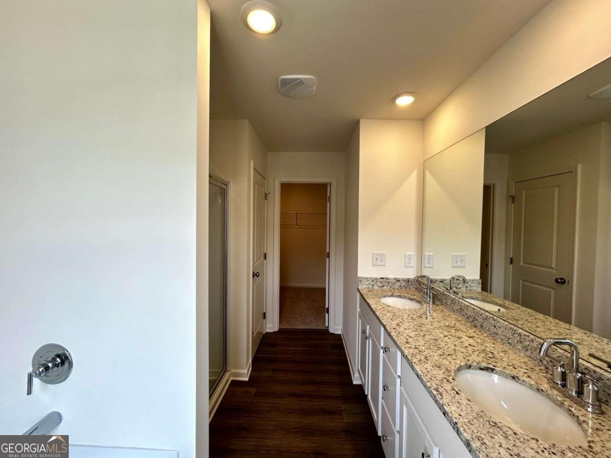 1905 Victoria Way # 114