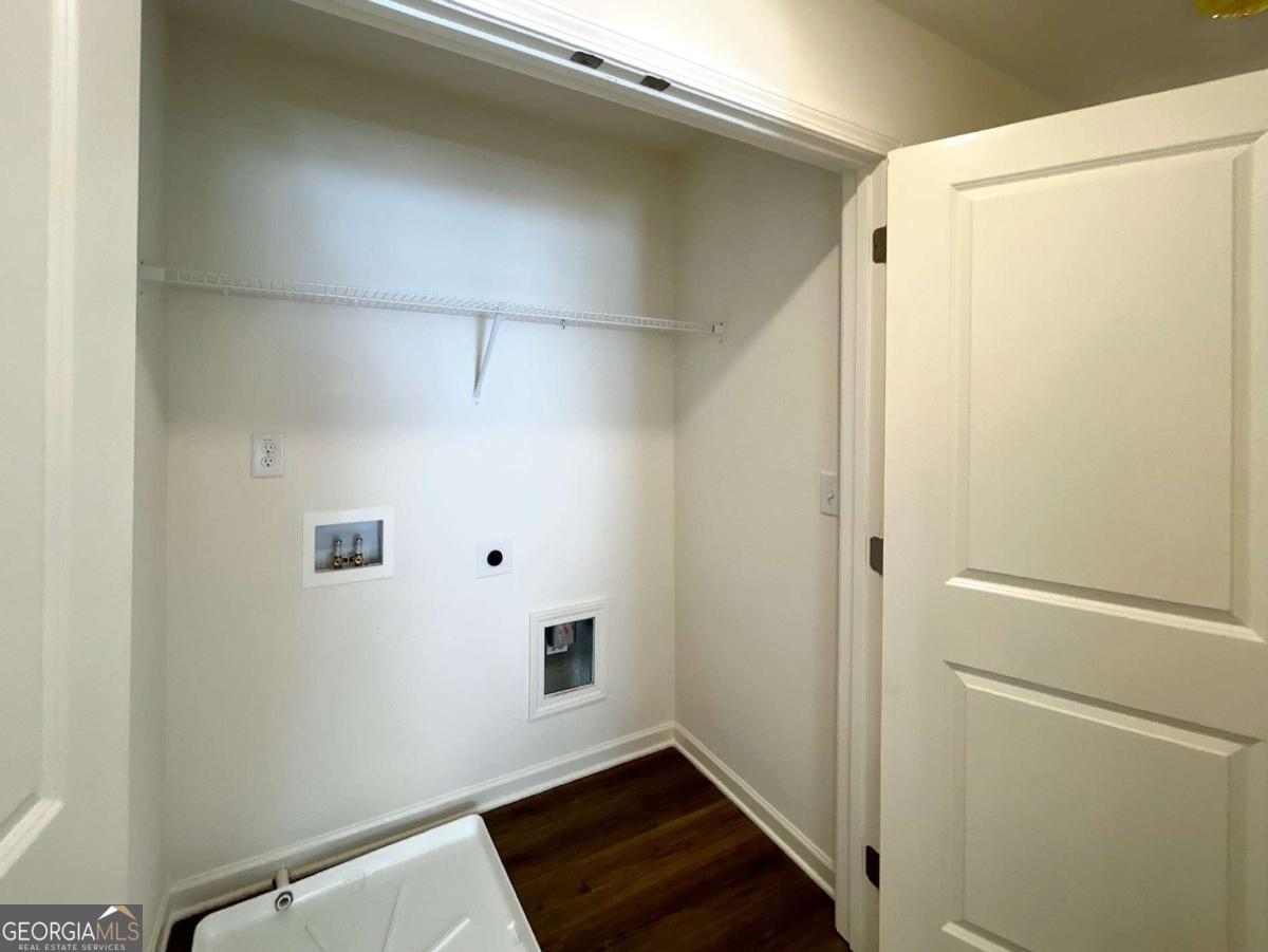 1905 Victoria Way # 114