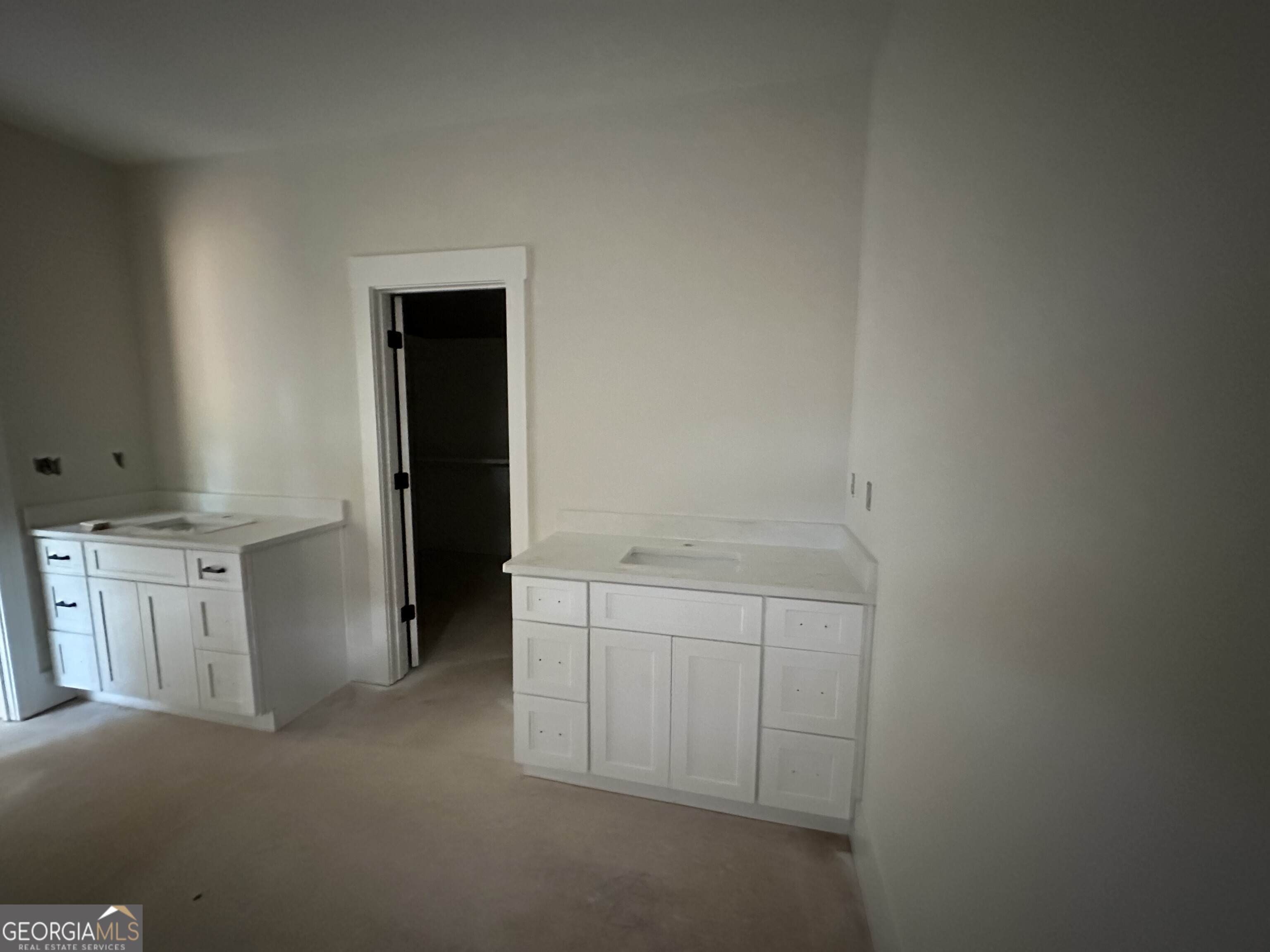 1021 Laurel Pointe
