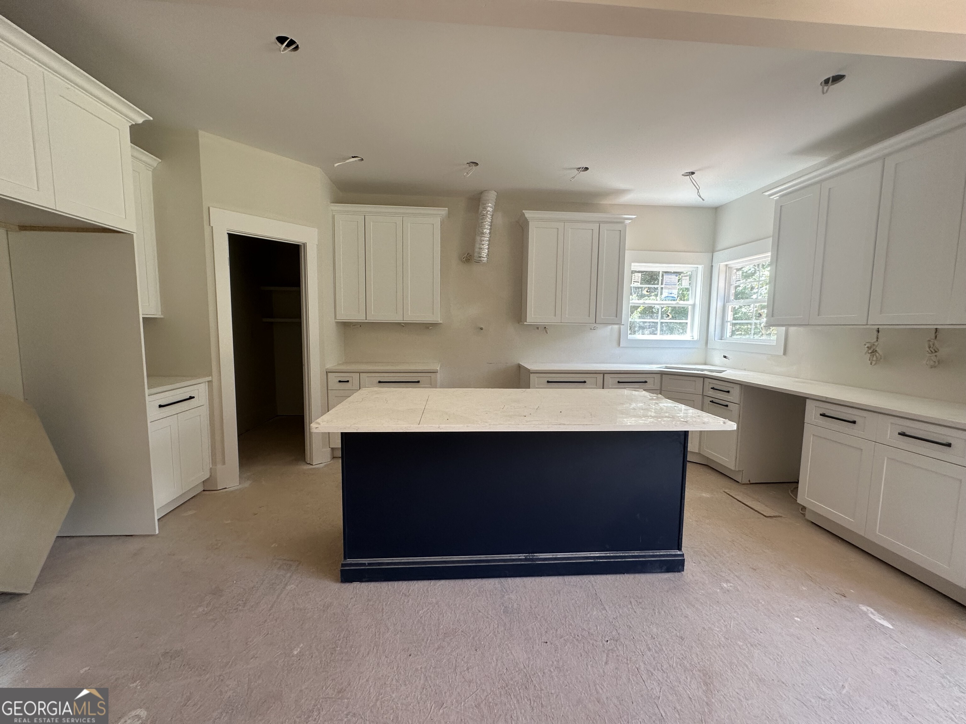 1021 Laurel Pointe
