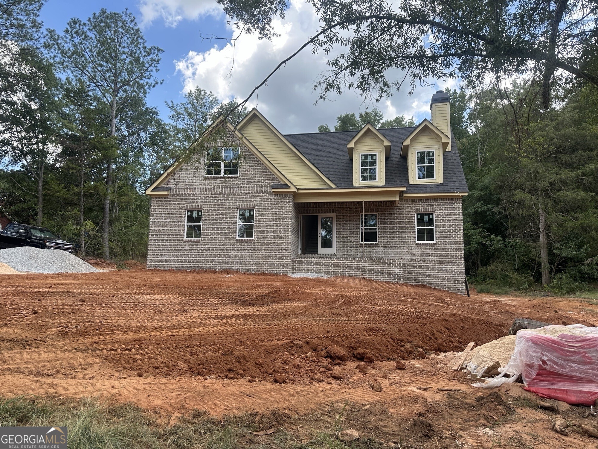 1021 Laurel Pointe