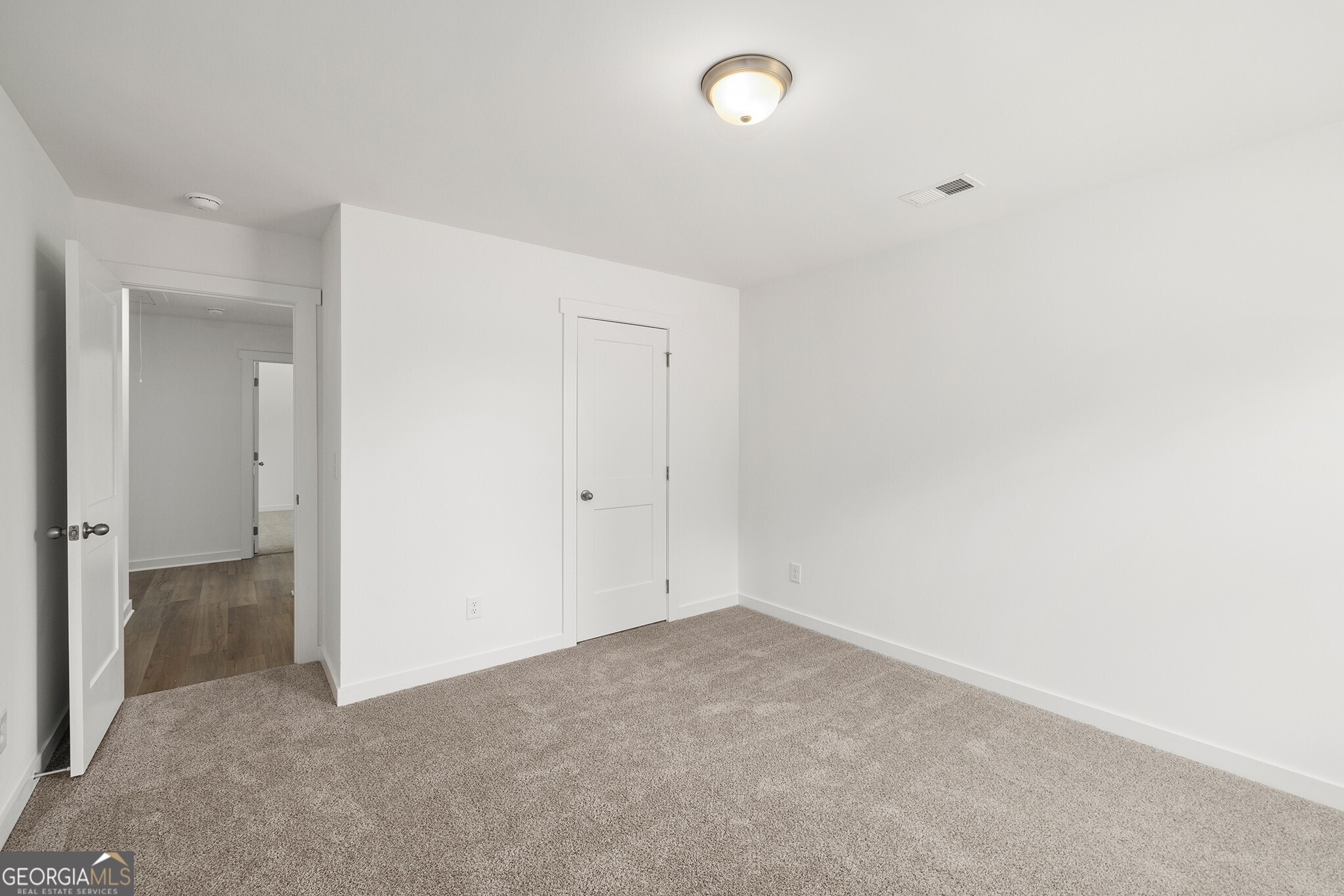 19 Westlyn Lane